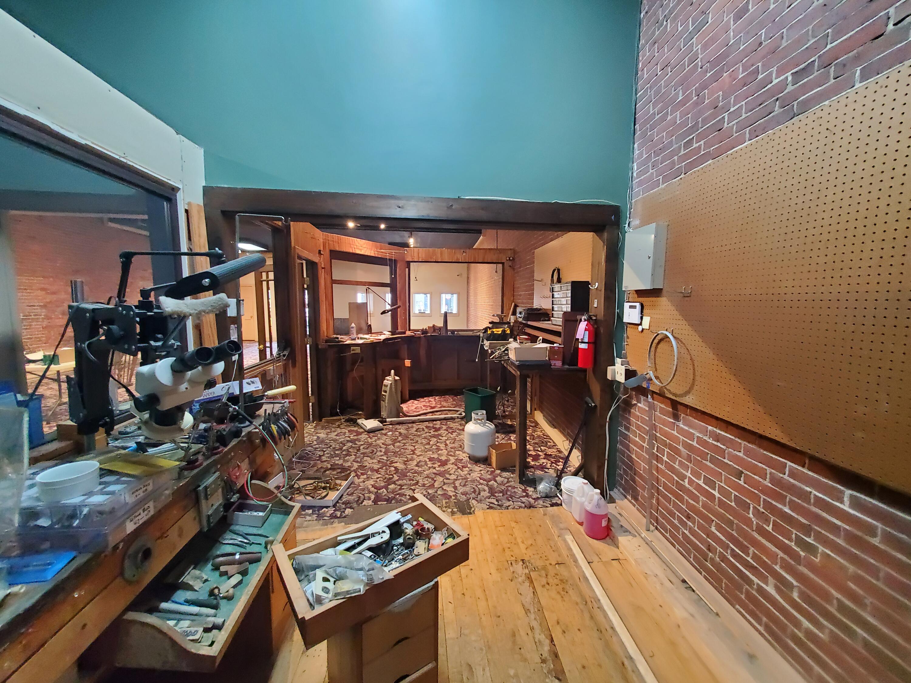 main property photo 8