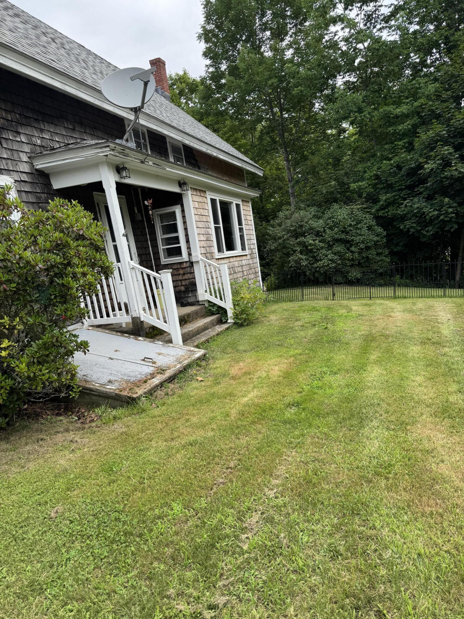 main property photo 60