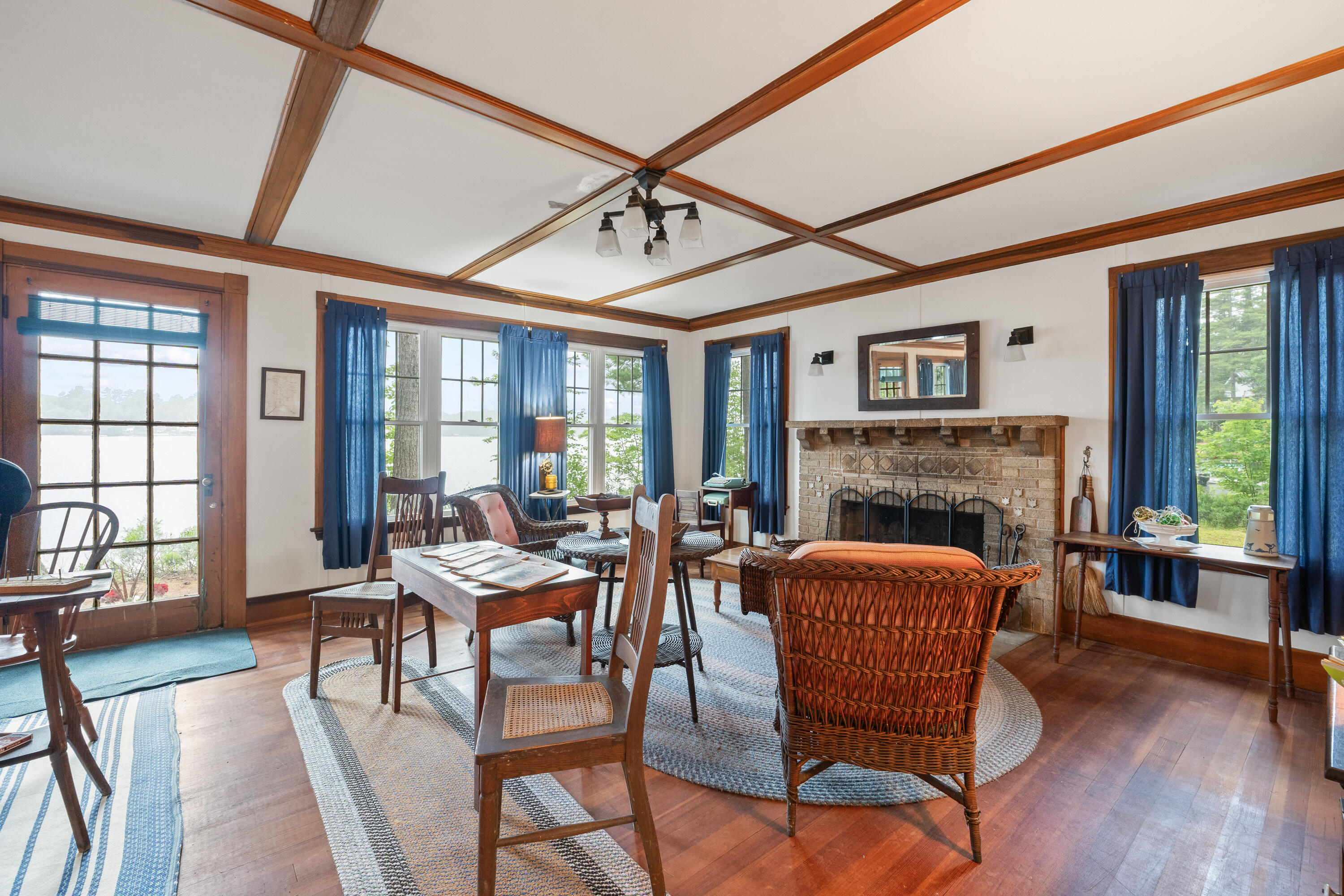 property viewer photo 11