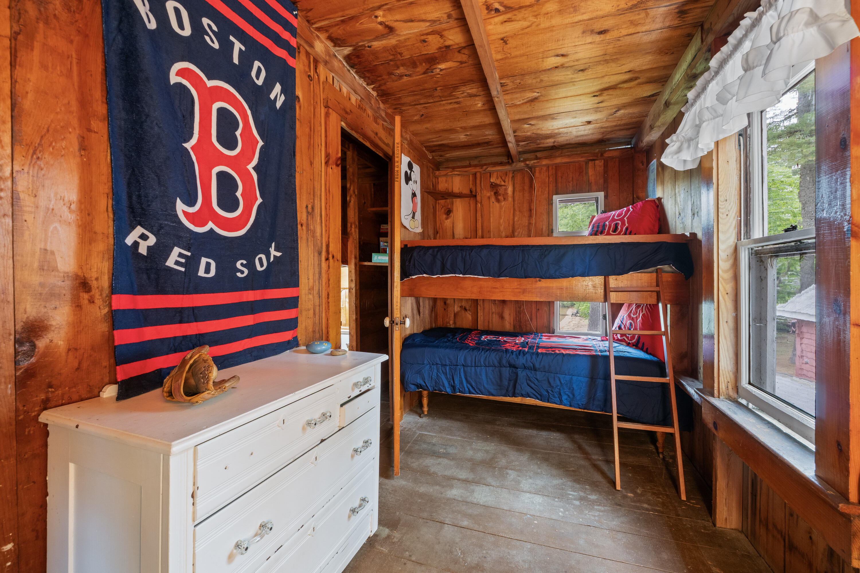 property viewer photo 43