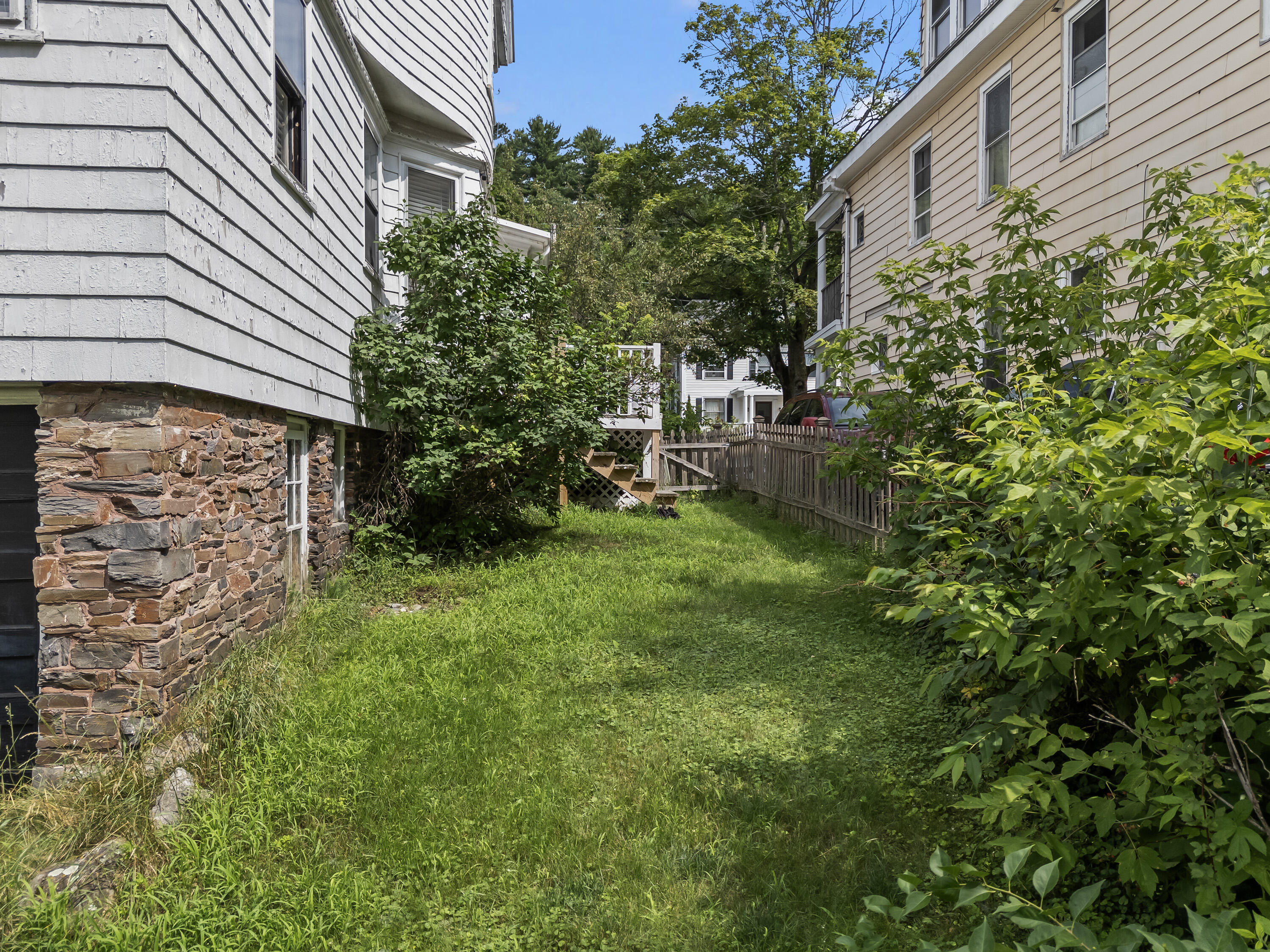 main property photo 70