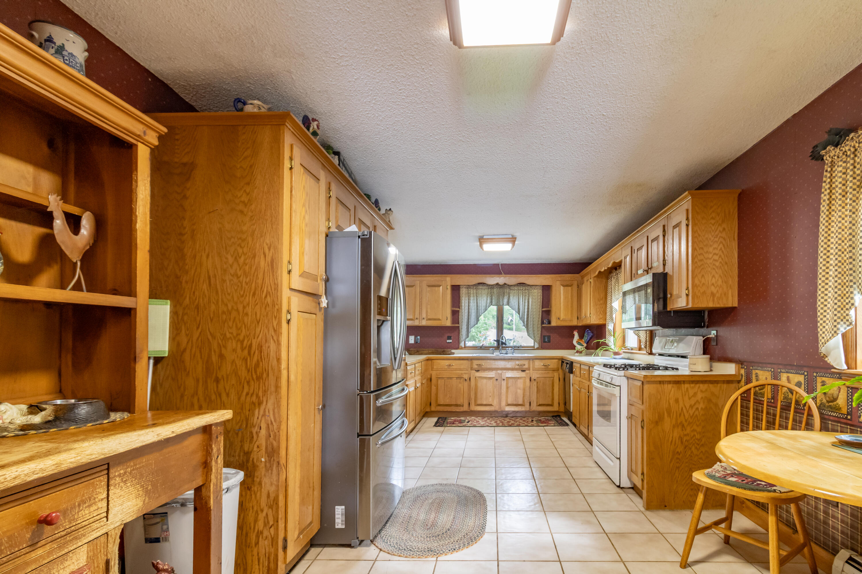 main property photo 18