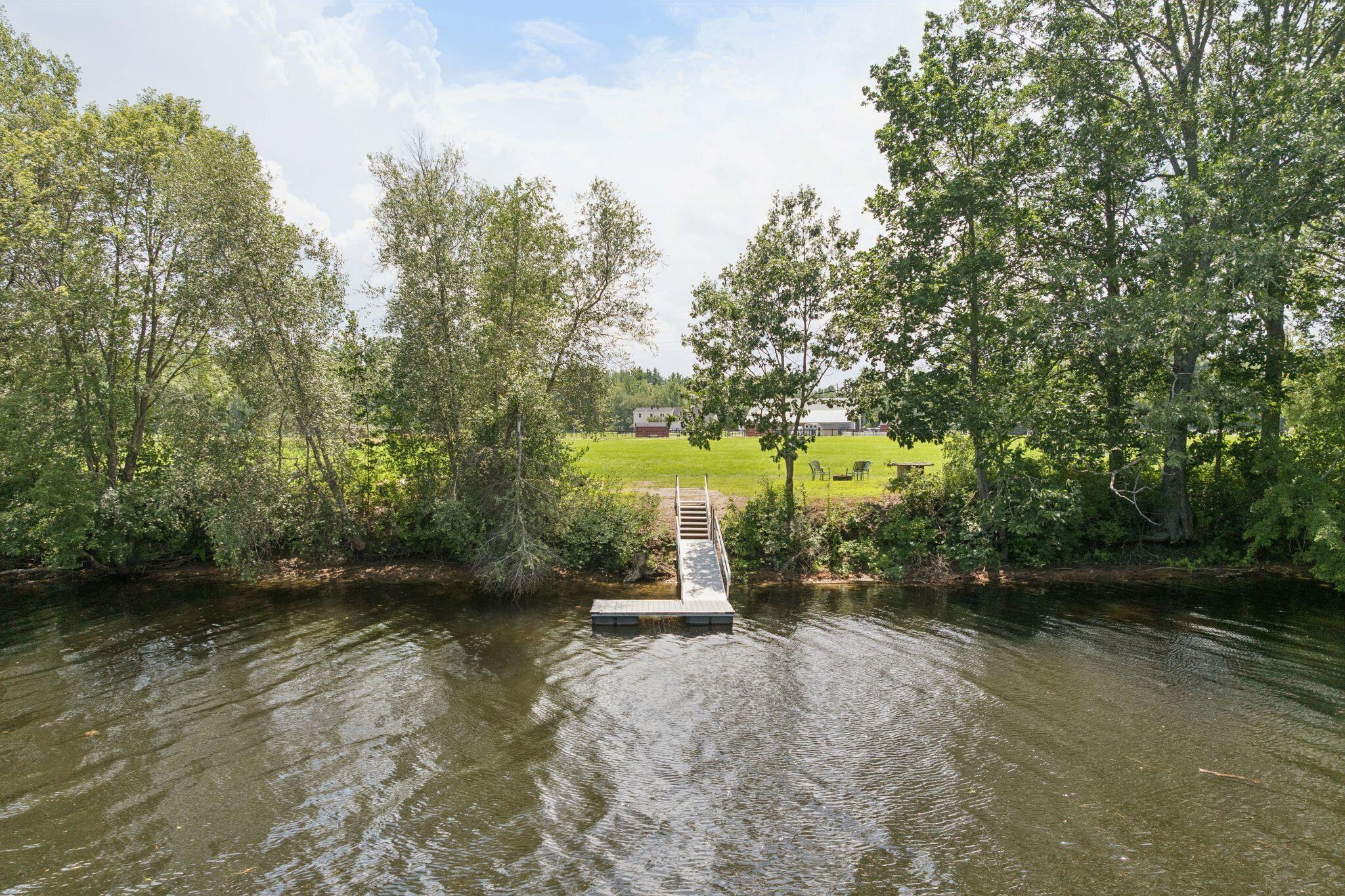 main property photo 34