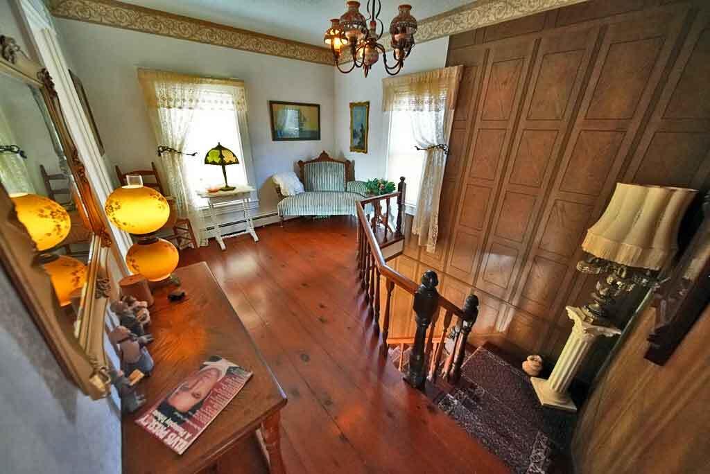 main property photo 27