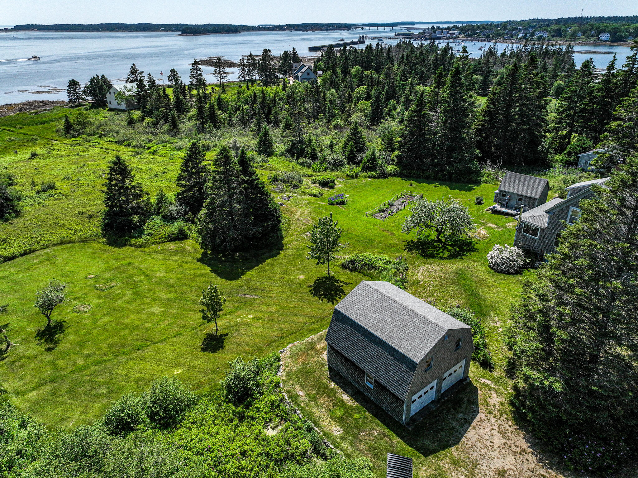 main property photo 65