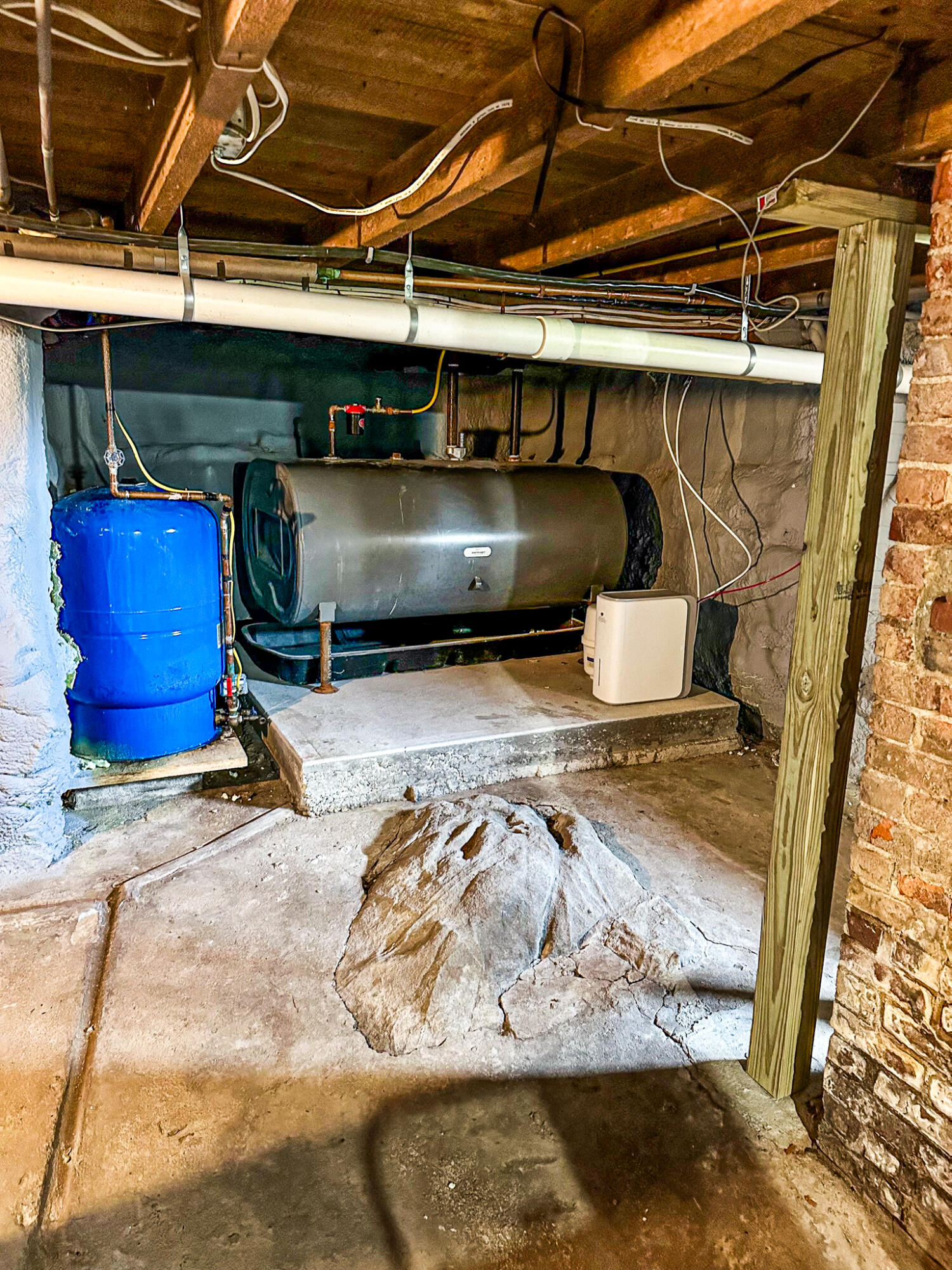 main property photo 93