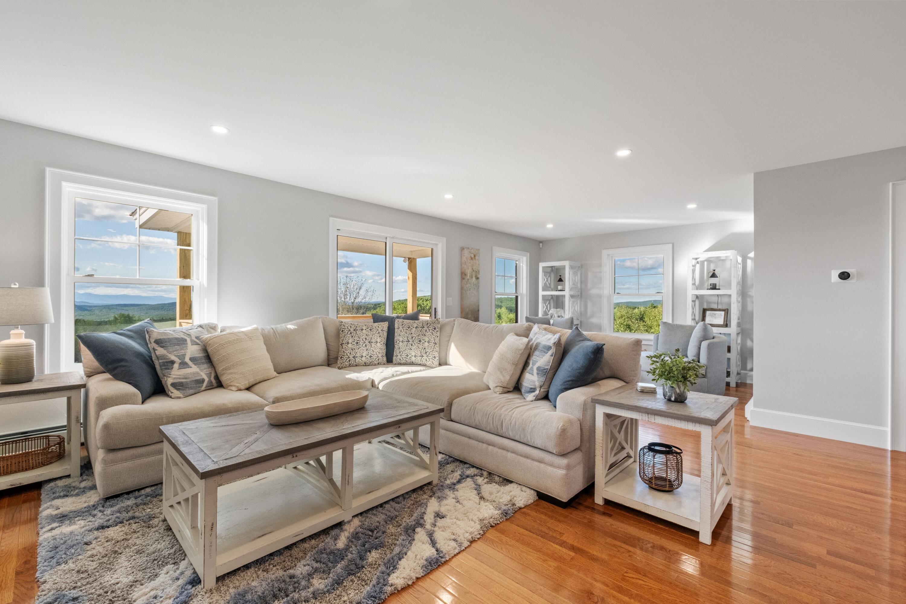property viewer photo 20
