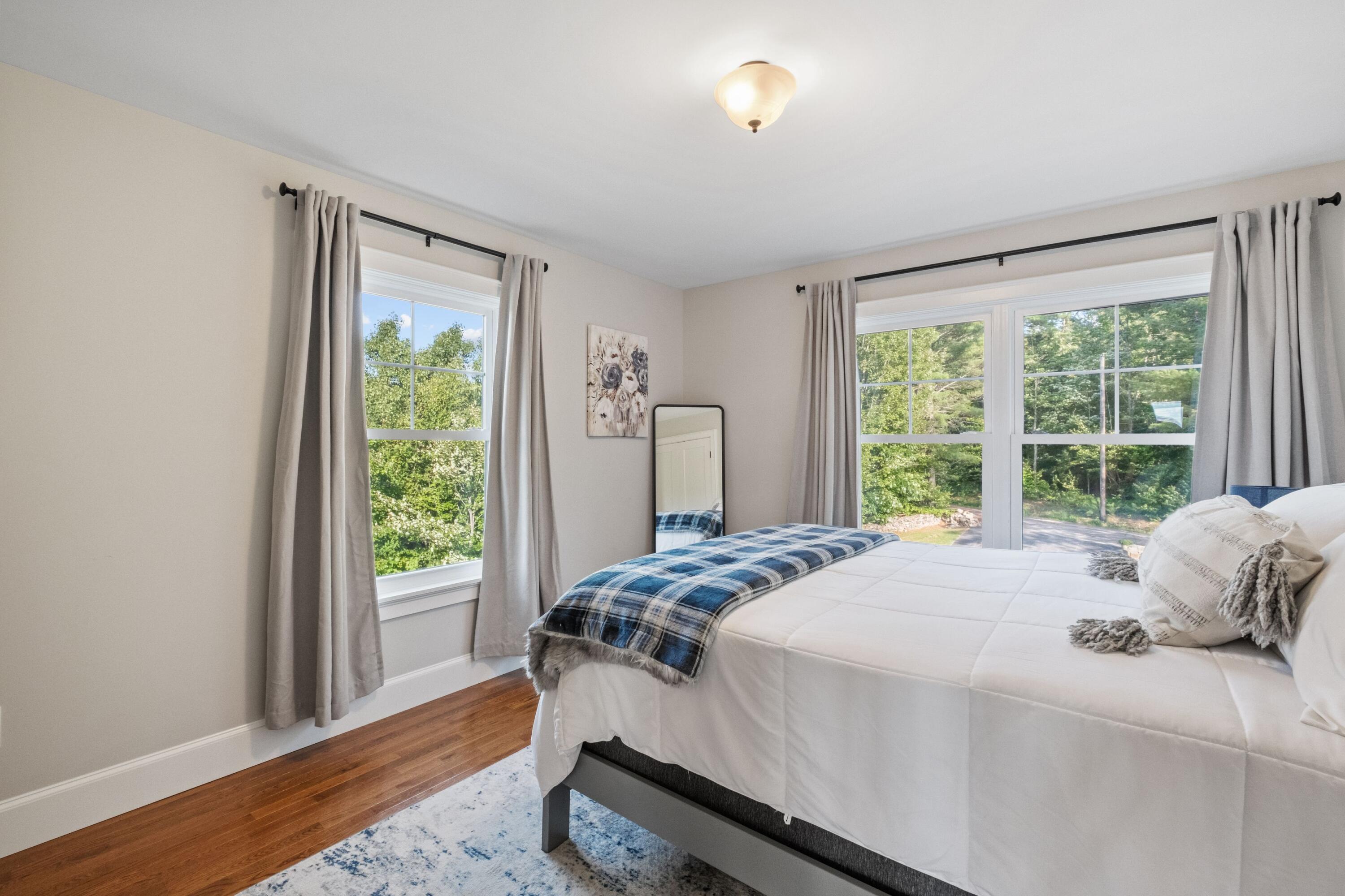 property viewer photo 35