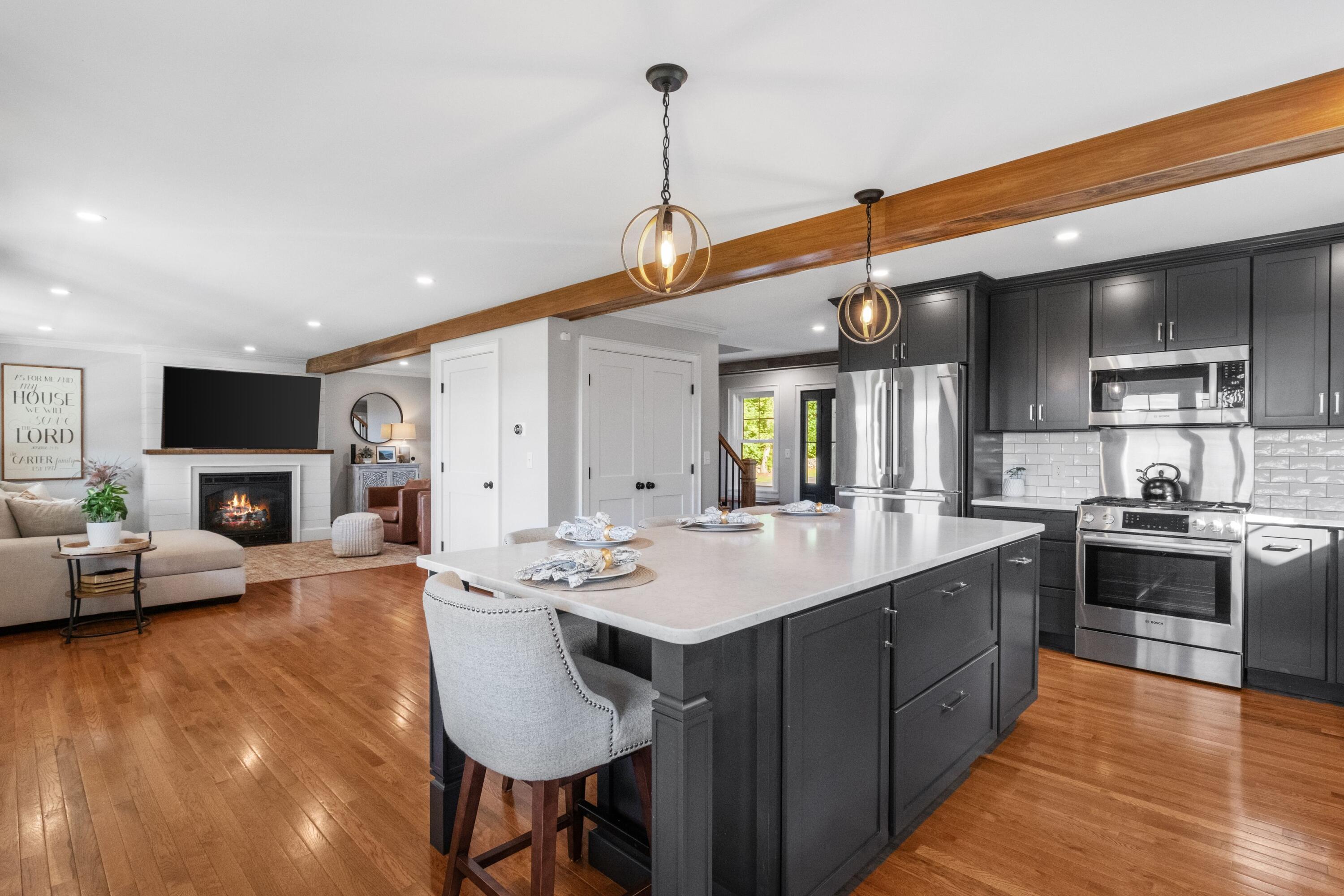 property viewer photo 6