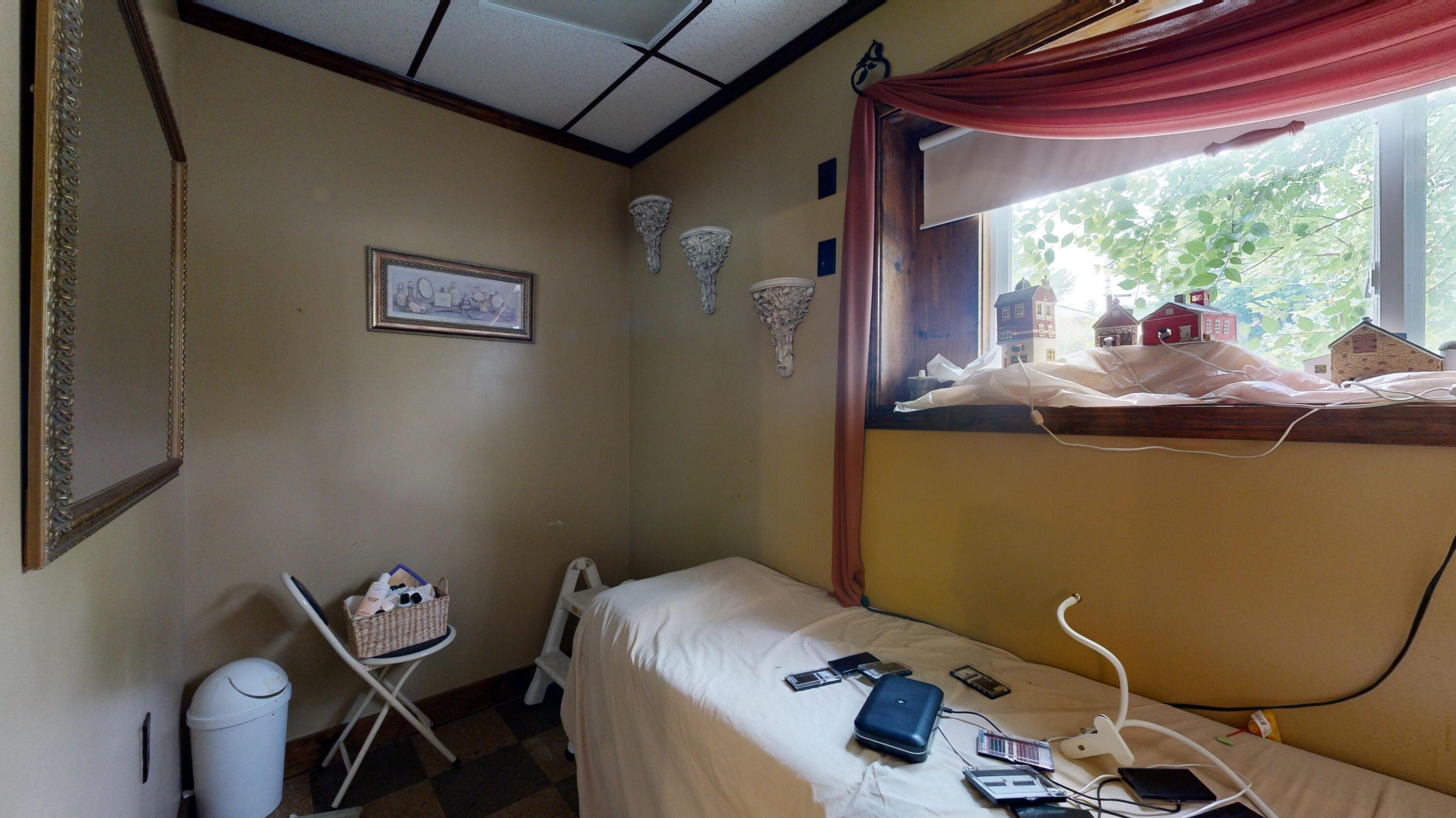 property viewer photo 6