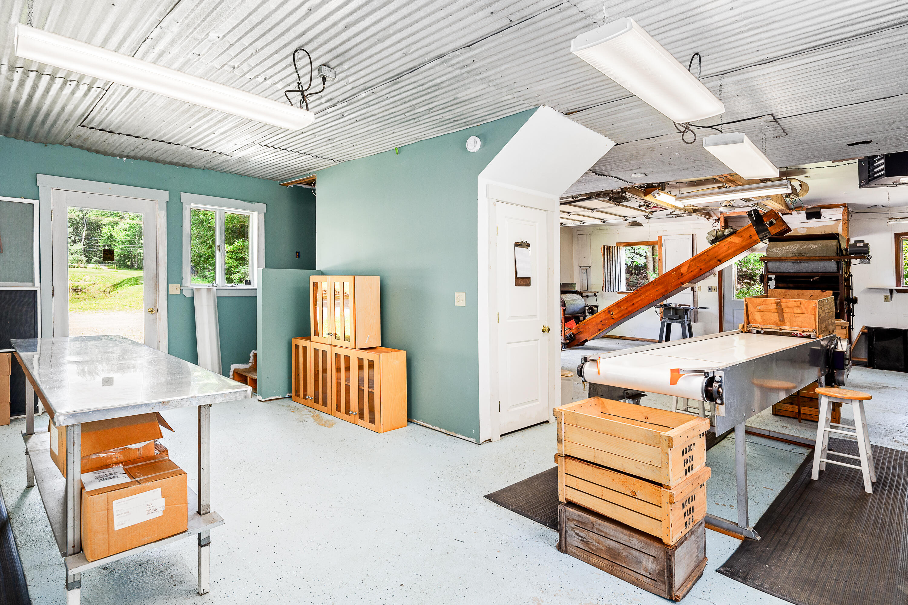 main property photo 20
