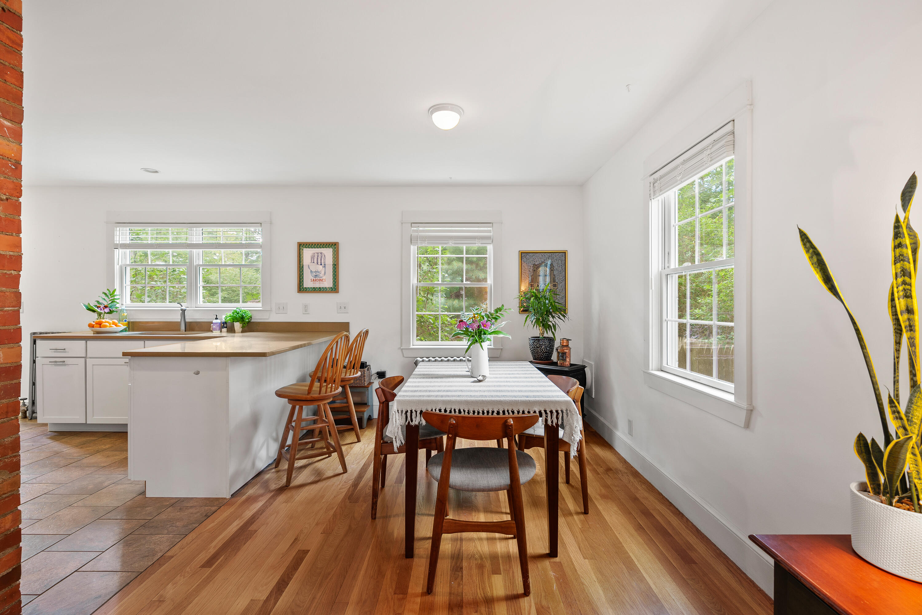 property viewer photo 6