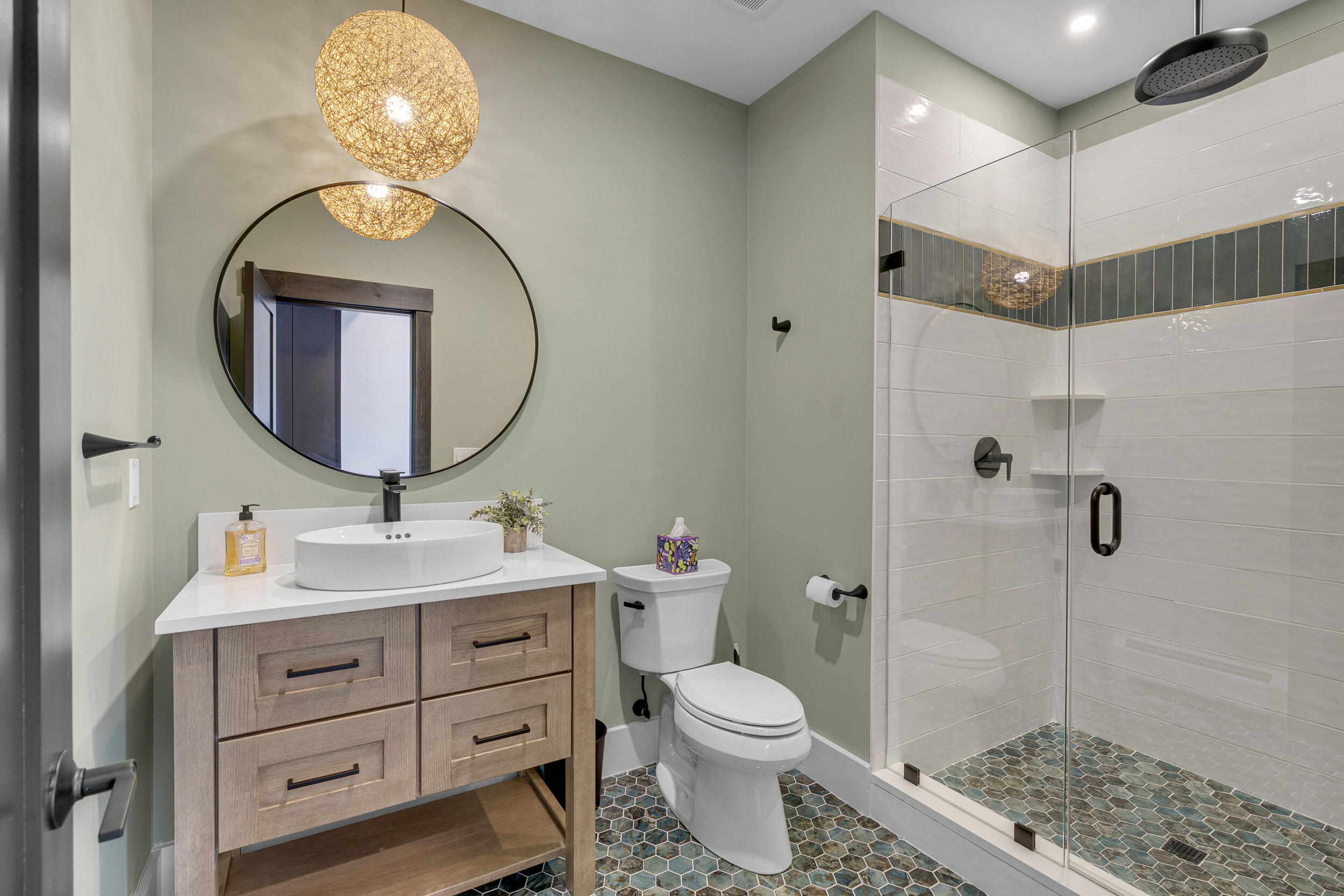 property viewer photo 23