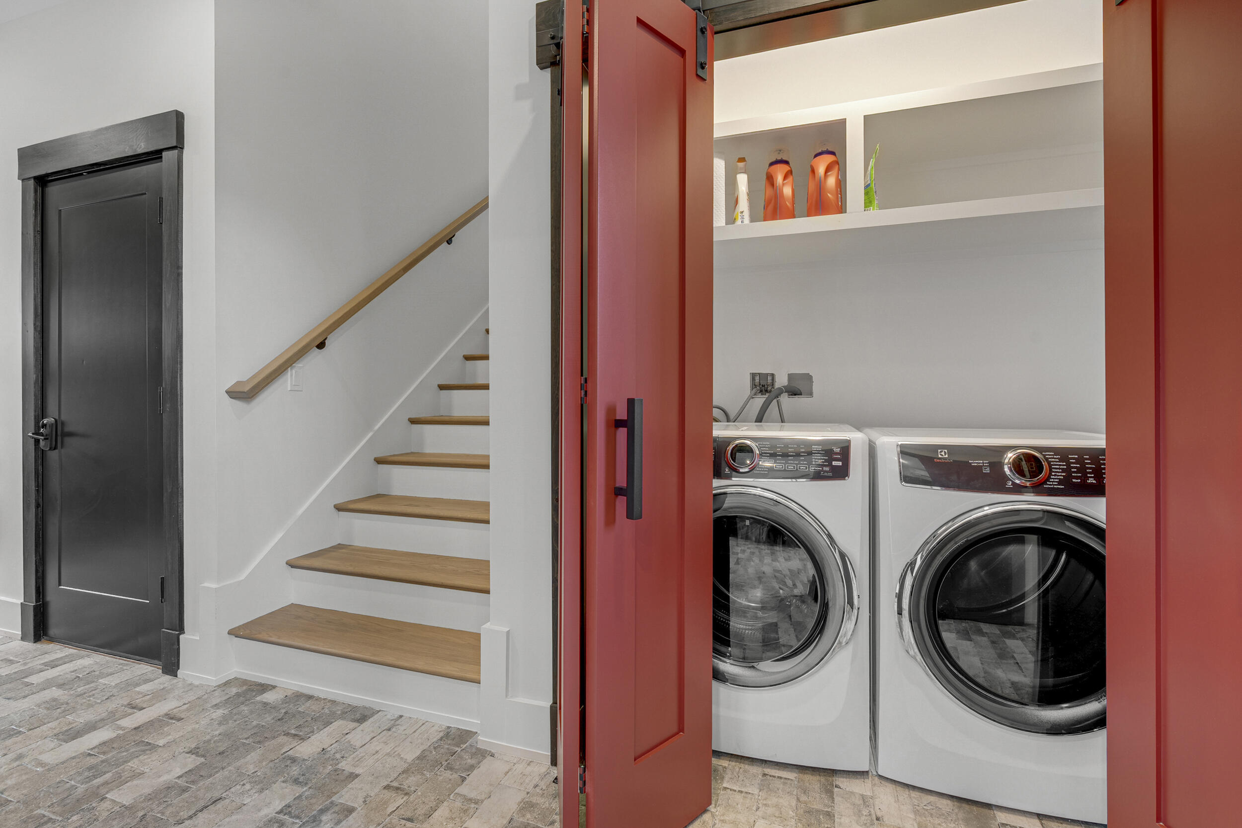property viewer photo 25
