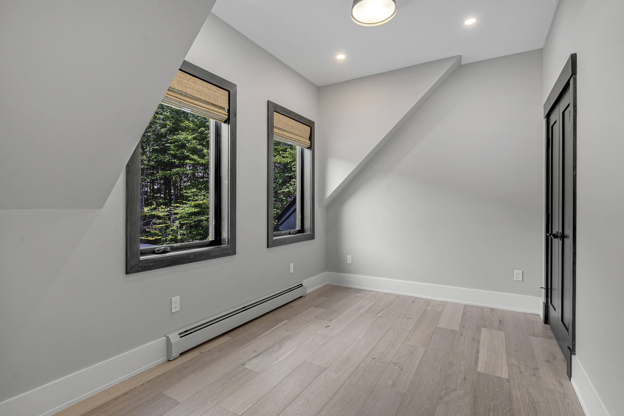 property viewer photo 42