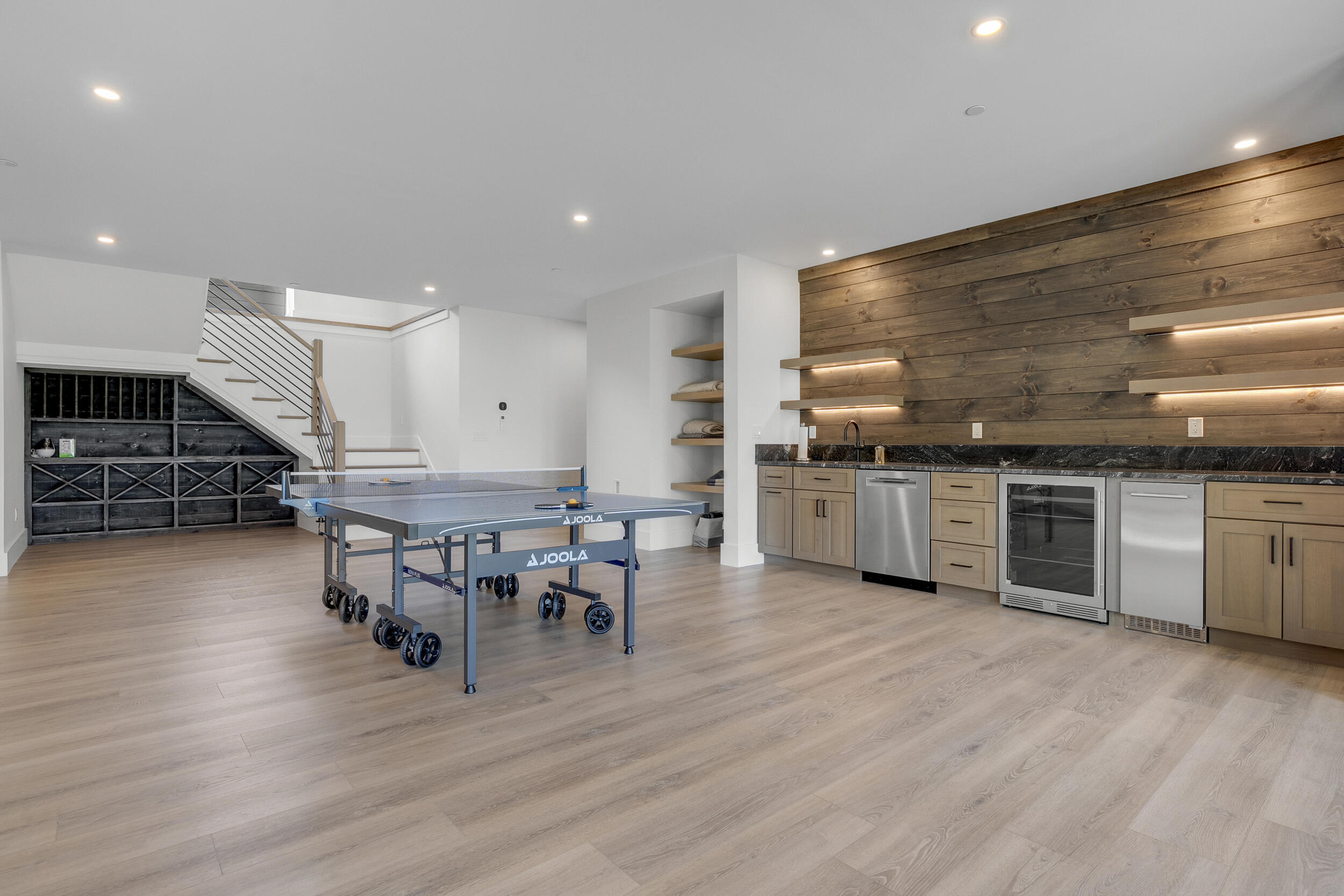 property viewer photo 50