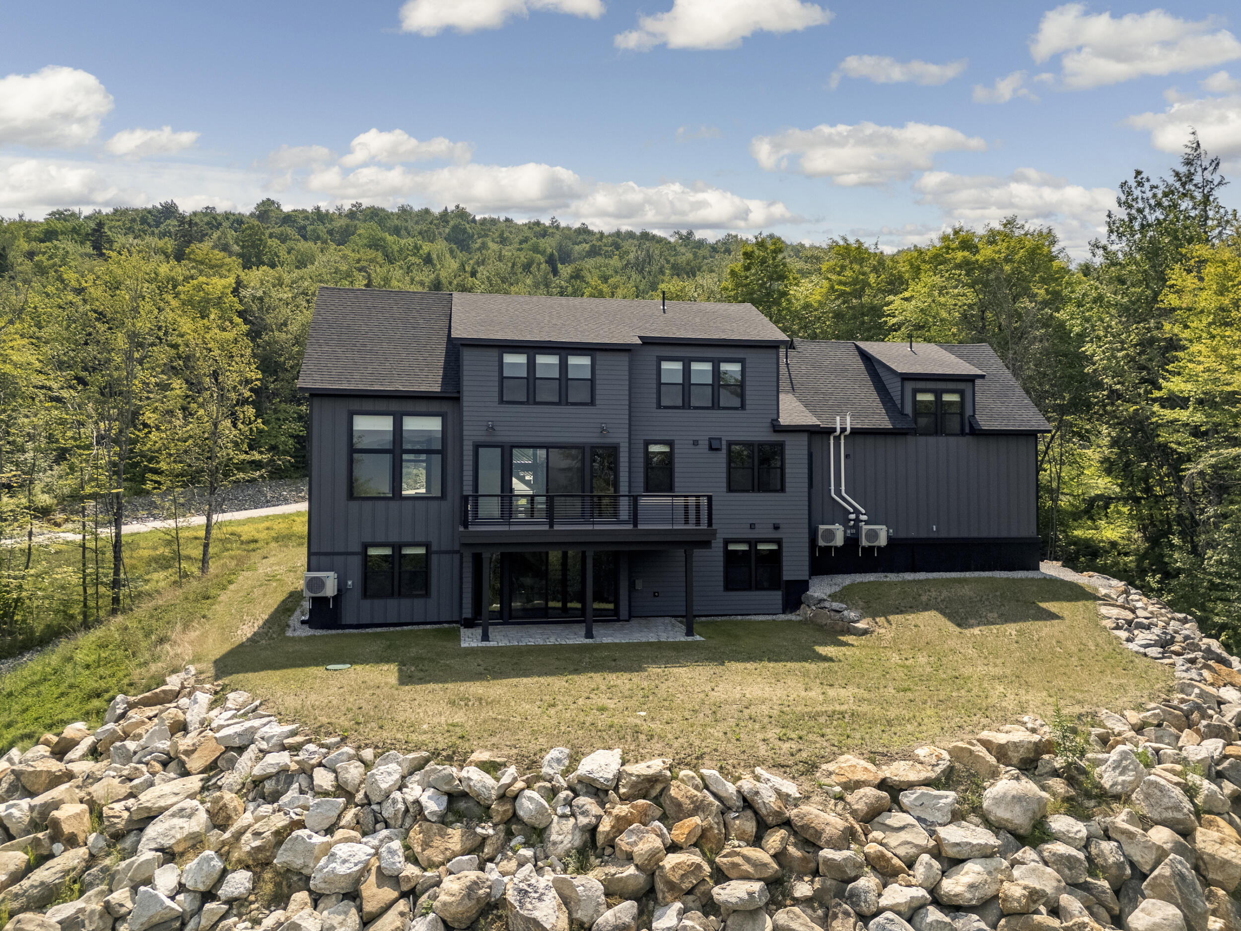 property viewer photo 72