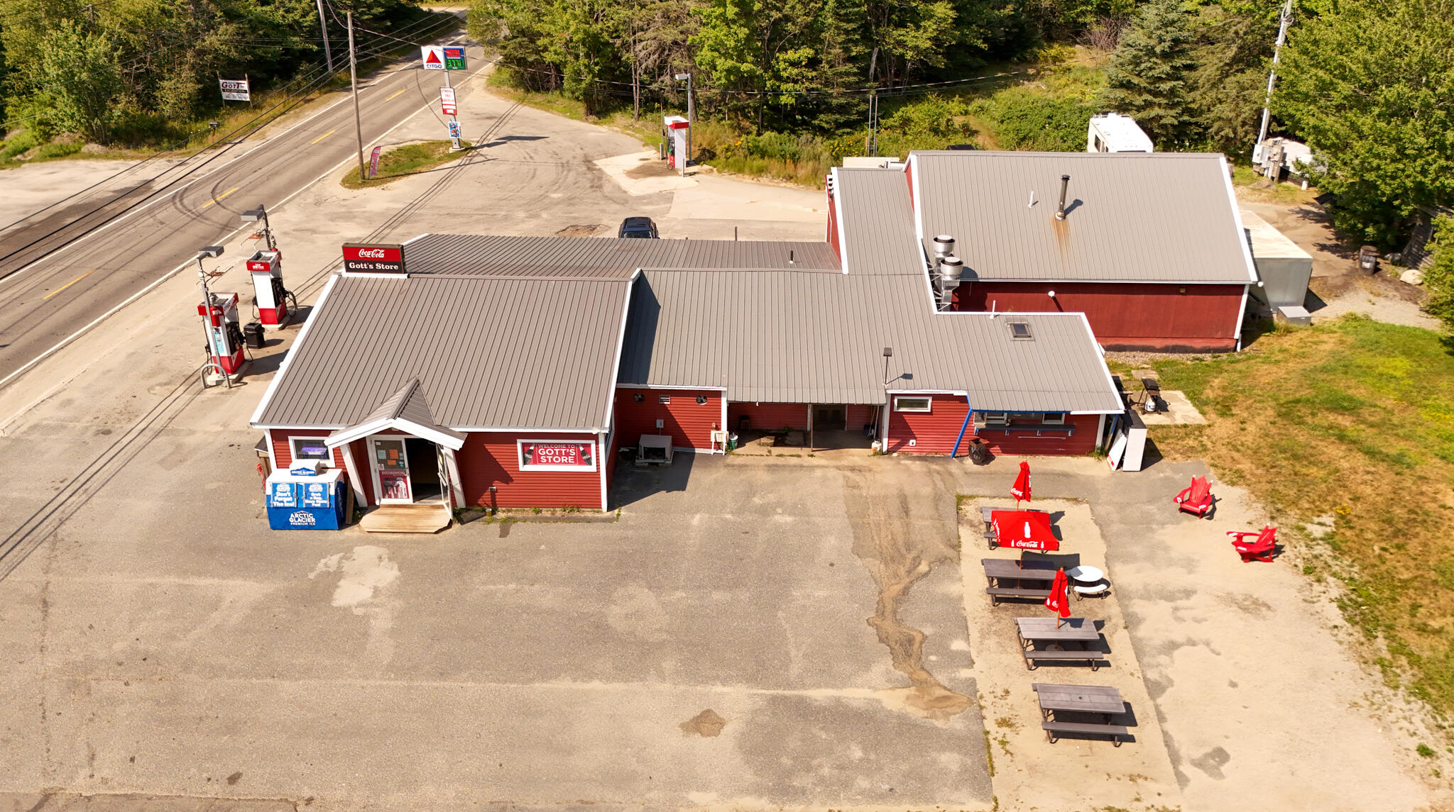main property photo 7
