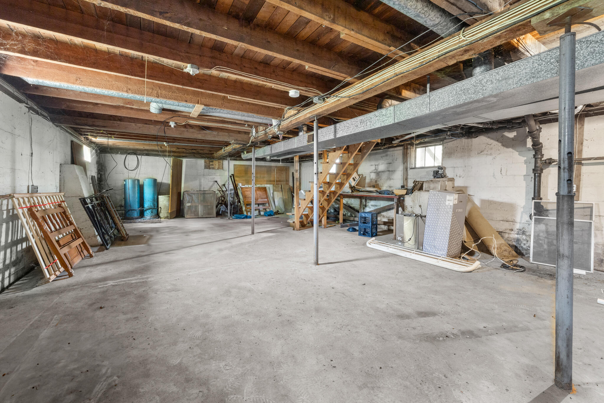 main property photo 24