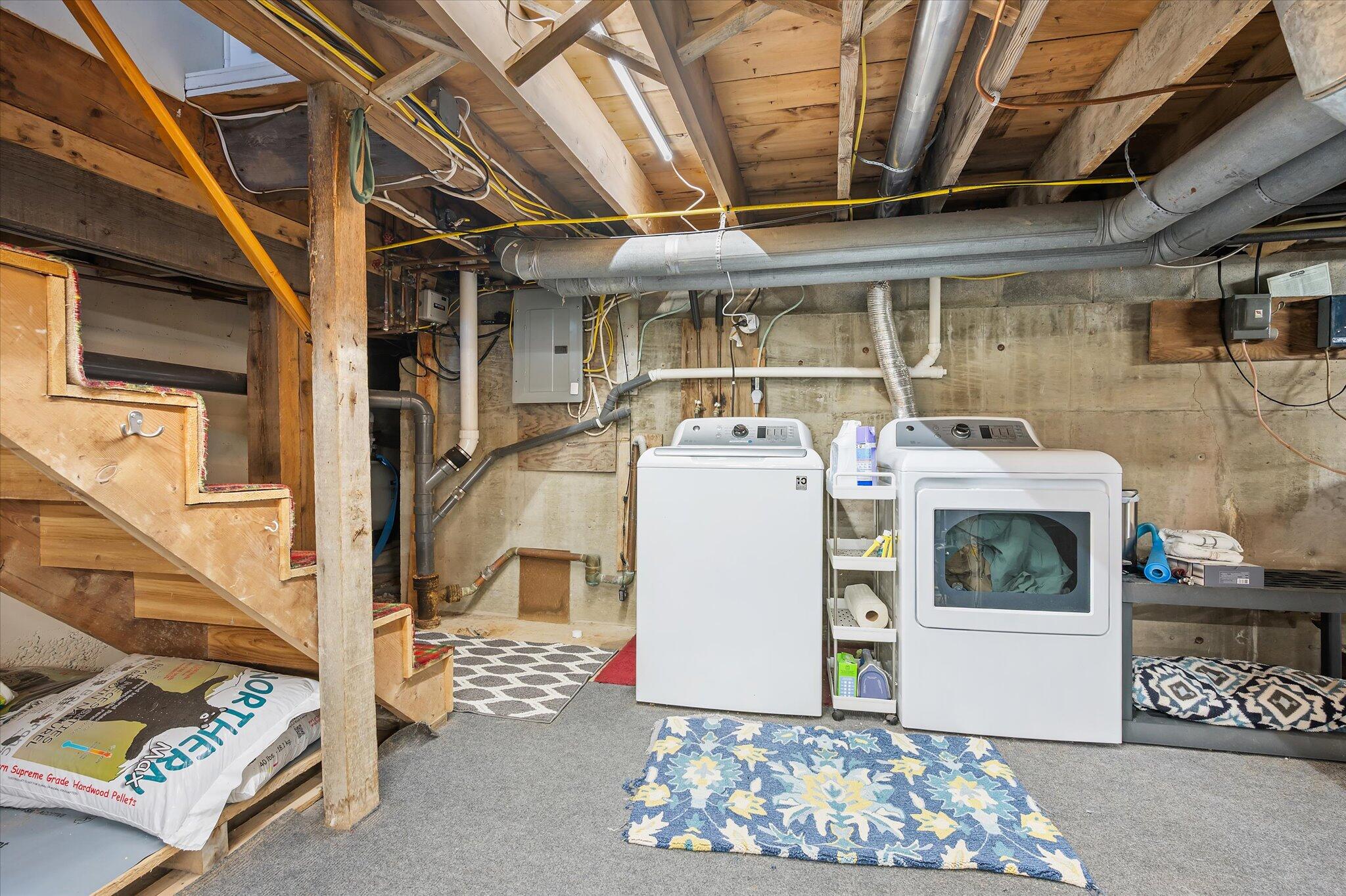 main property photo 49