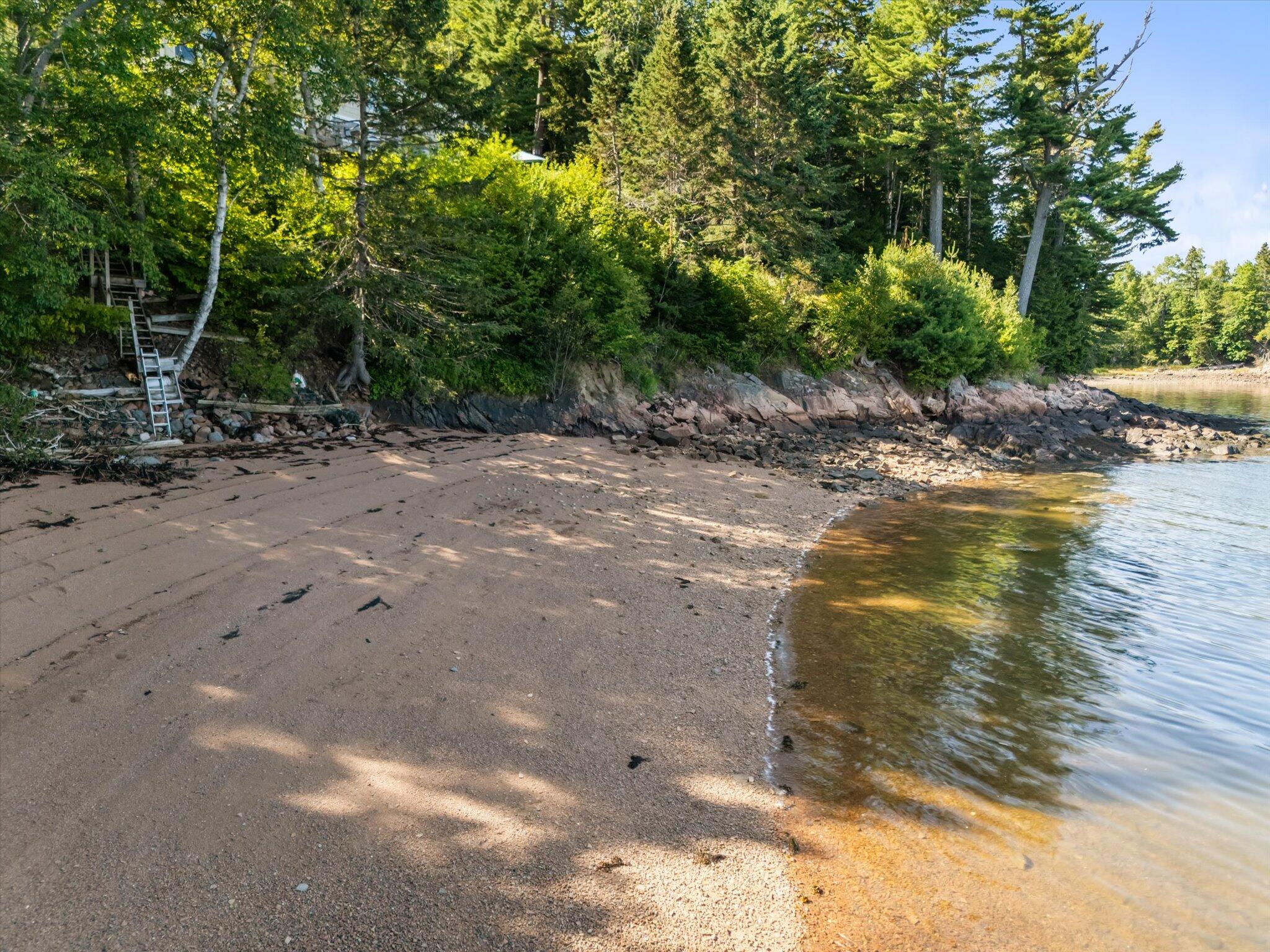 main property photo 60