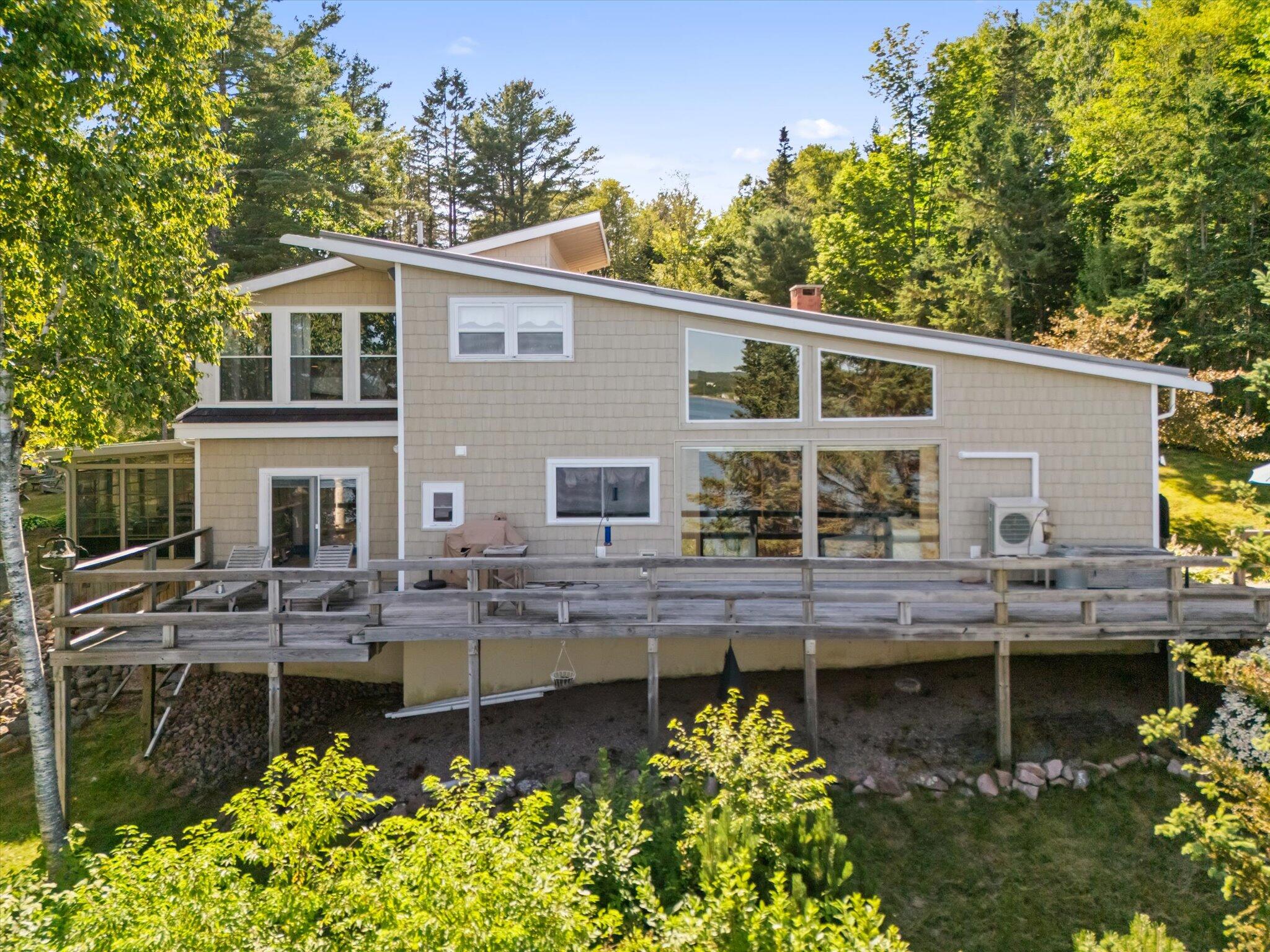 main property photo 70