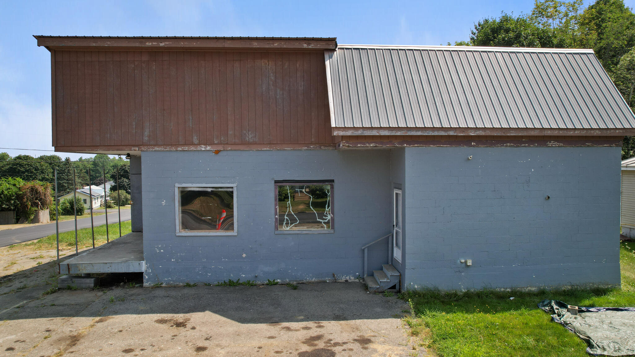 main property photo 15
