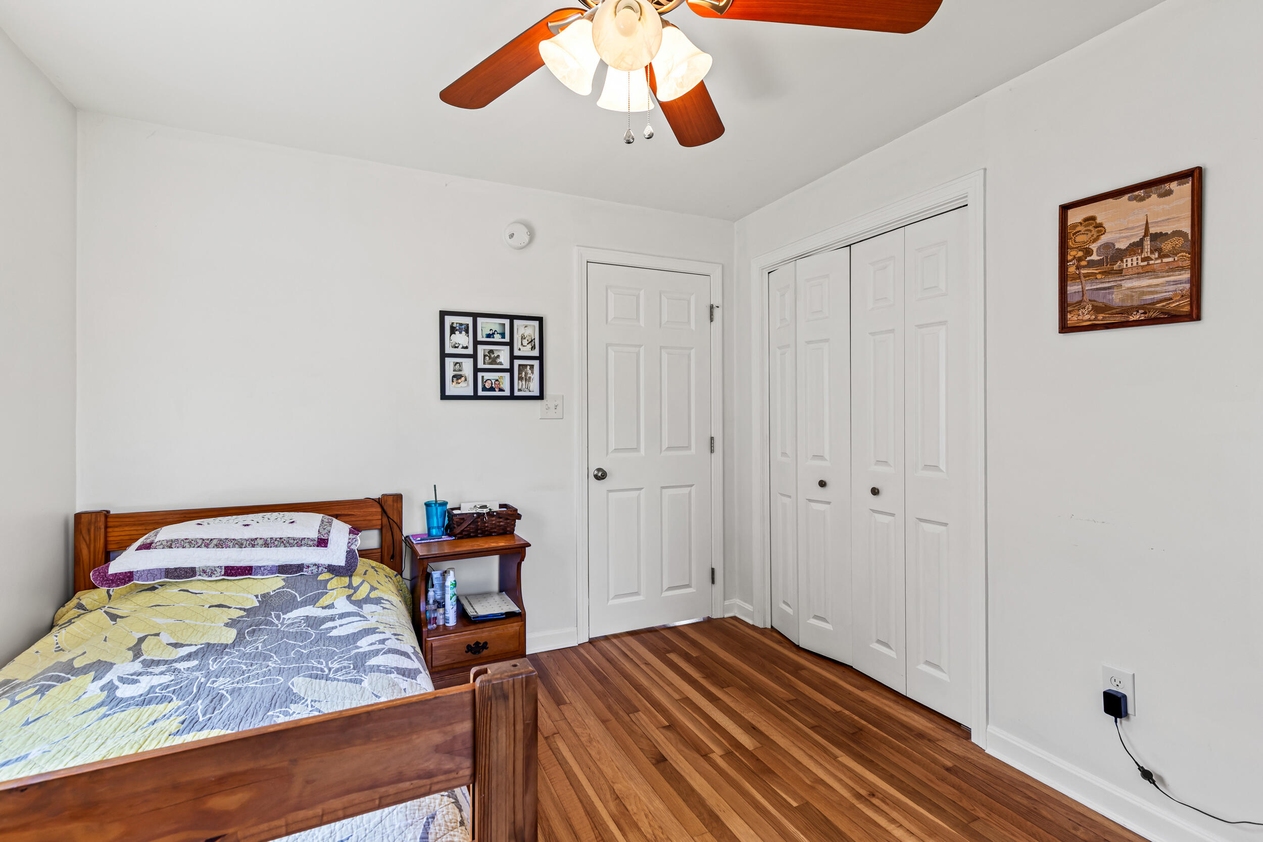 property viewer photo 13