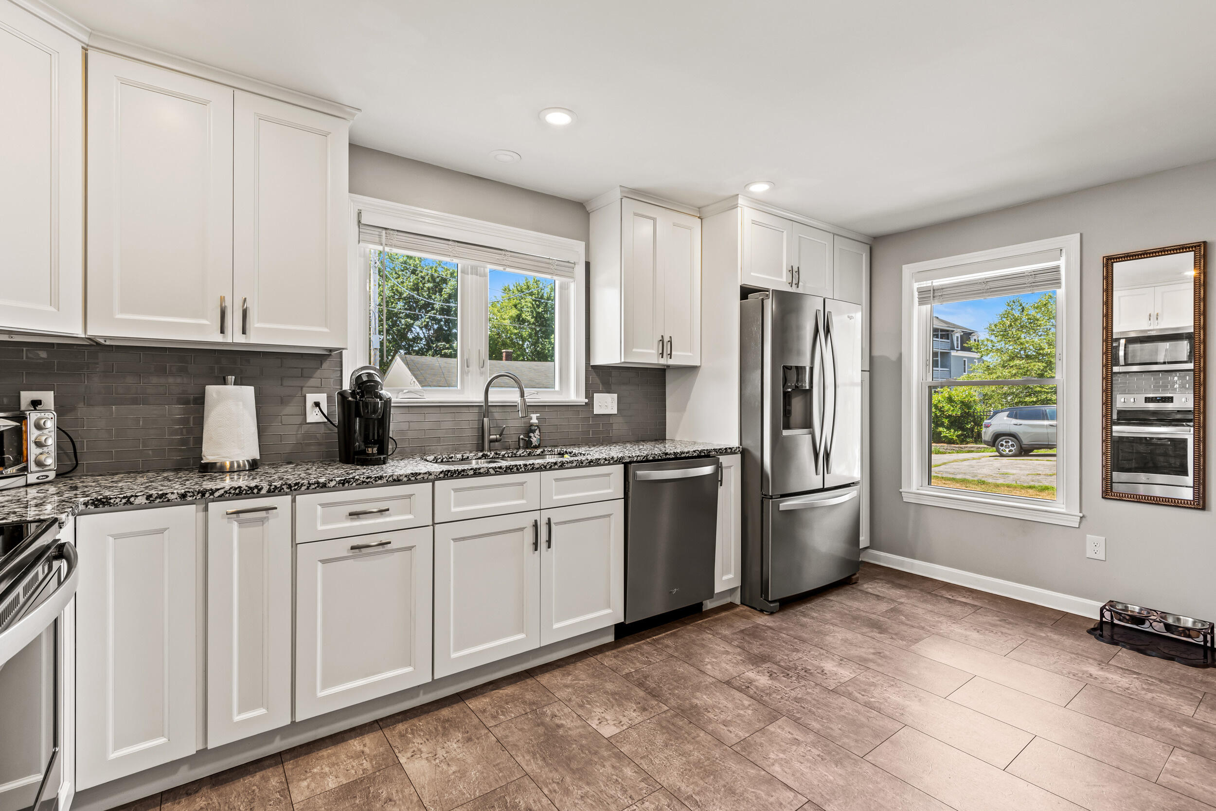 property viewer photo 5