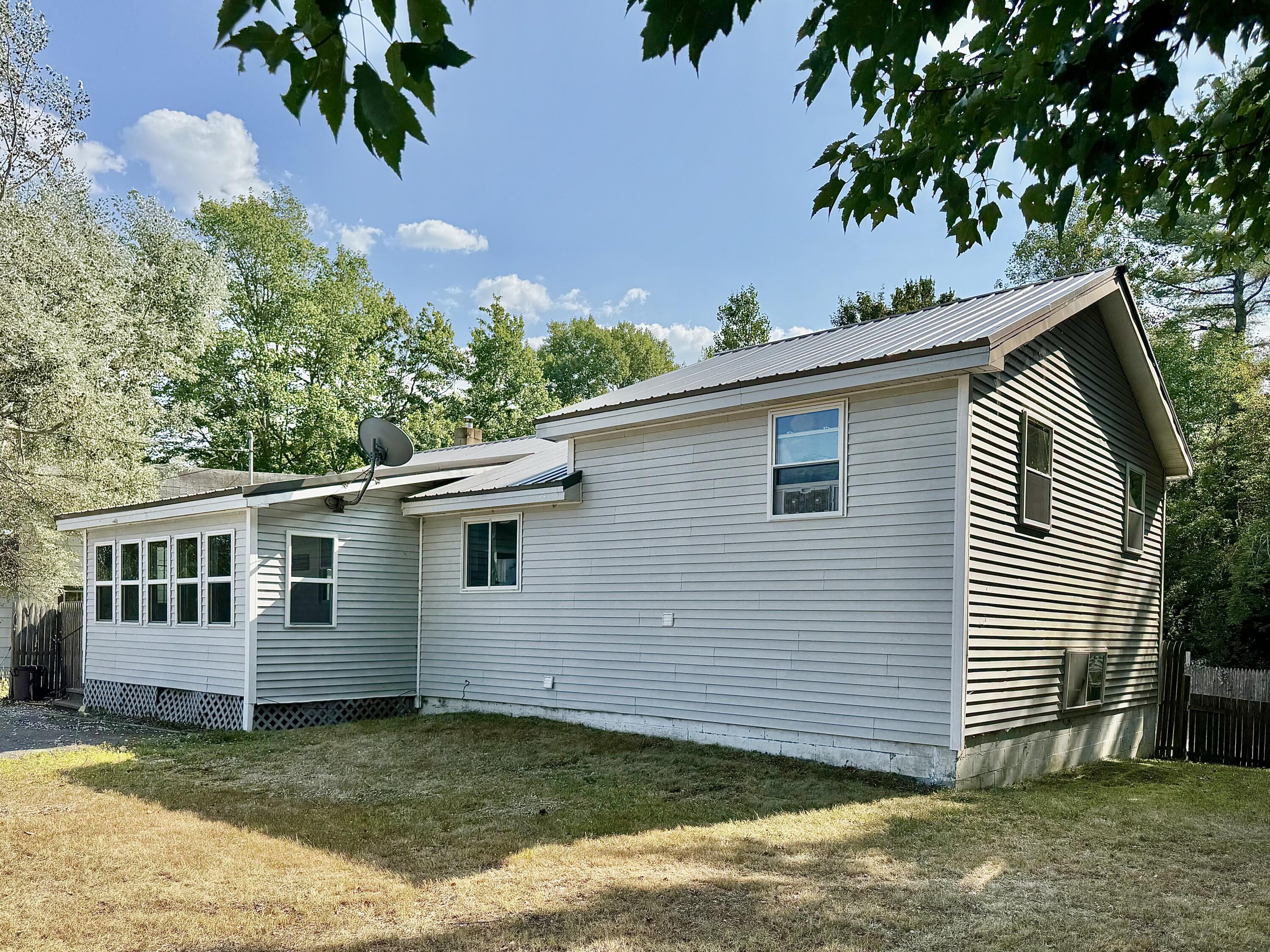 property viewer photo 1