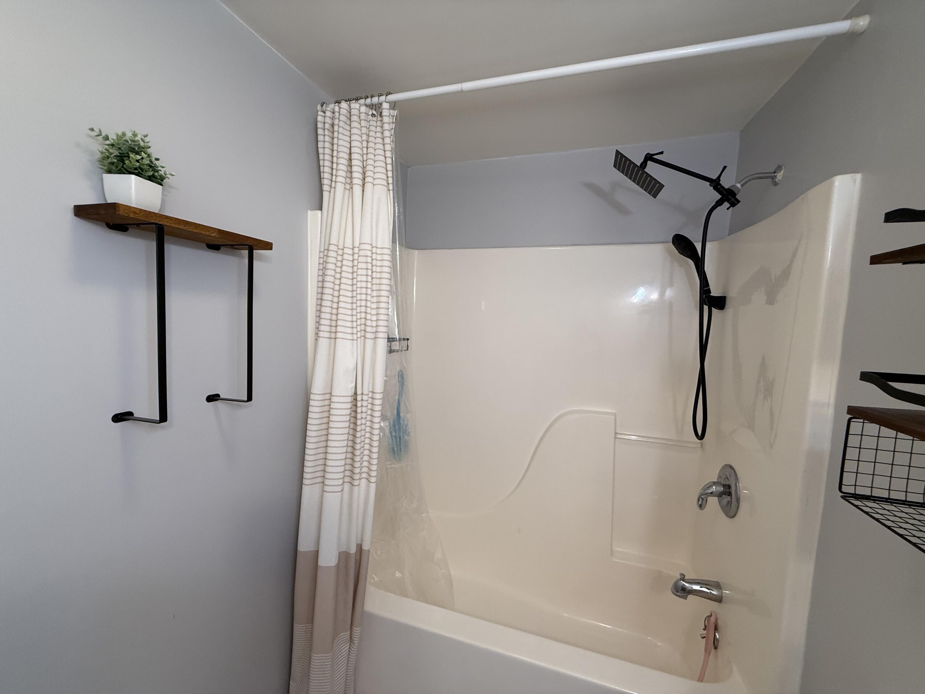 property viewer photo 26