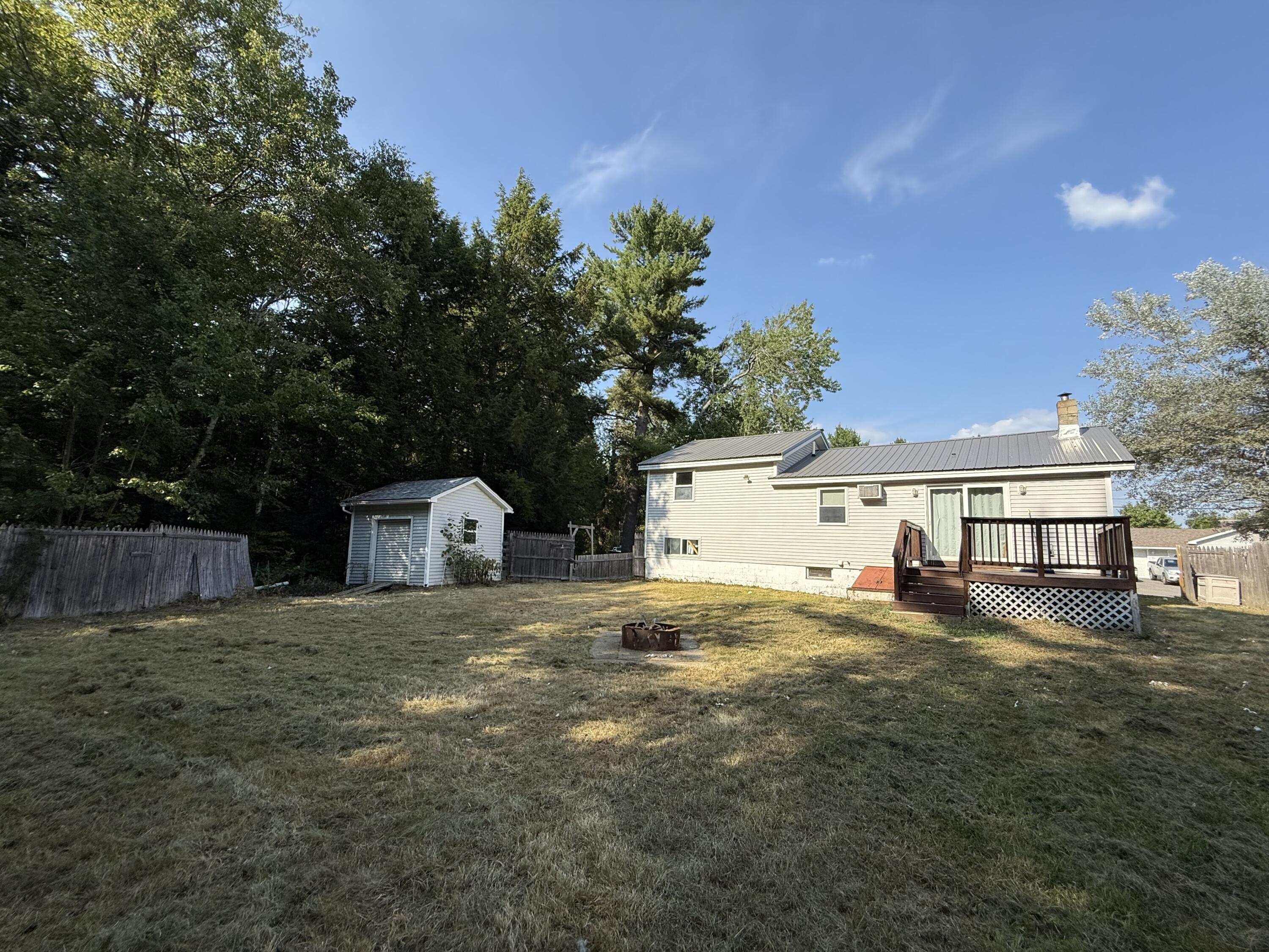 property viewer photo 3