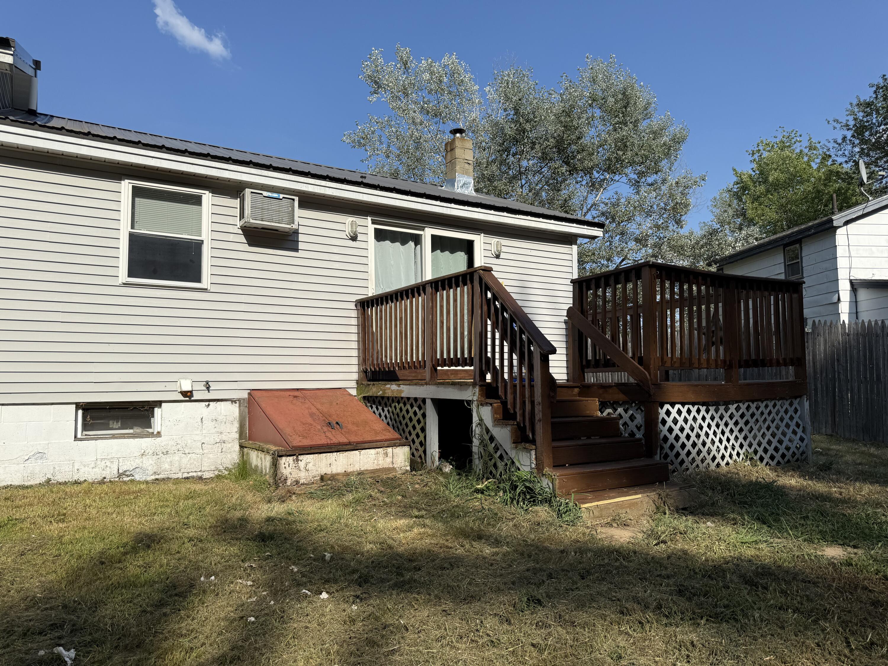 property viewer photo 5