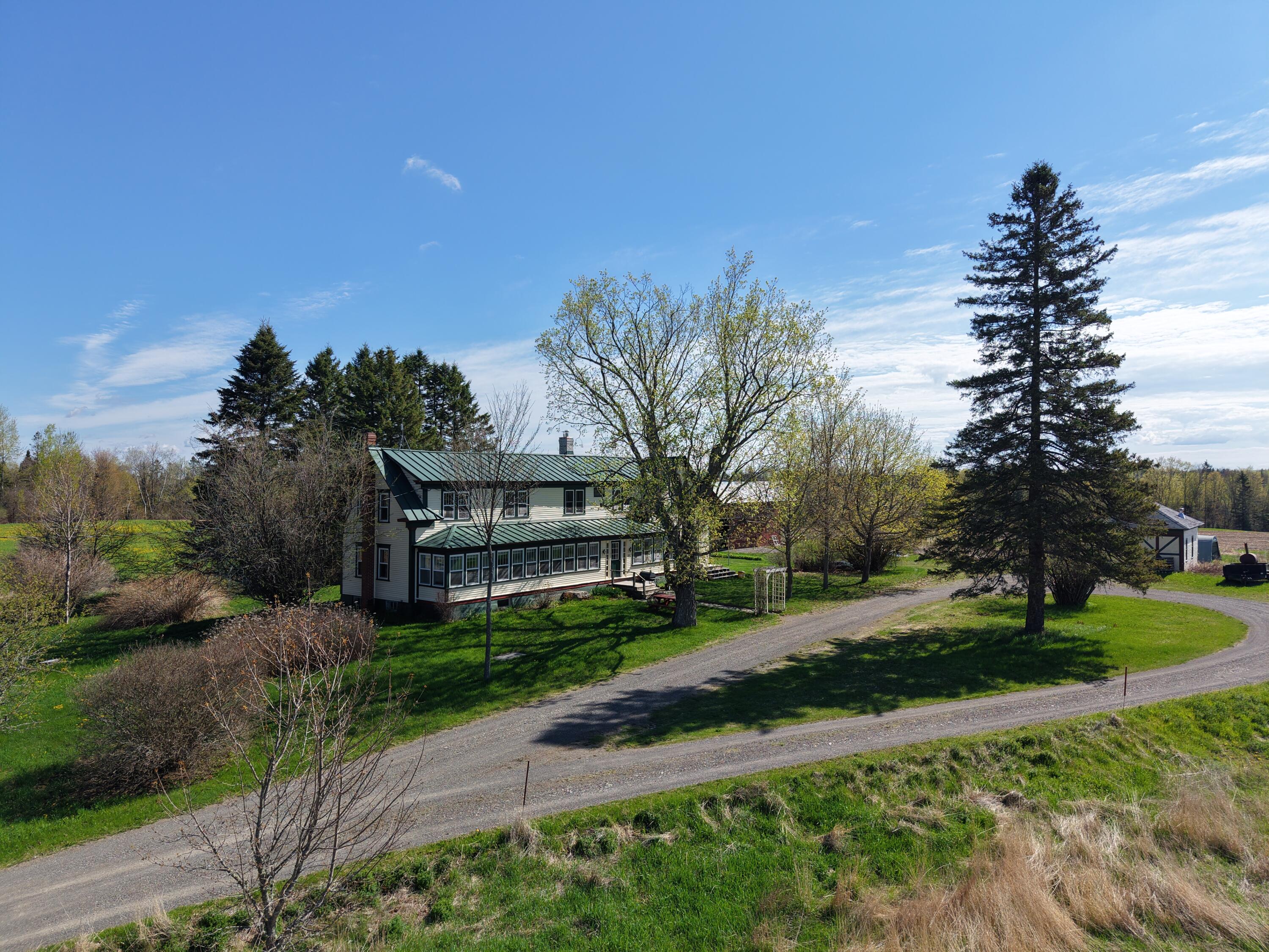 main property photo 12