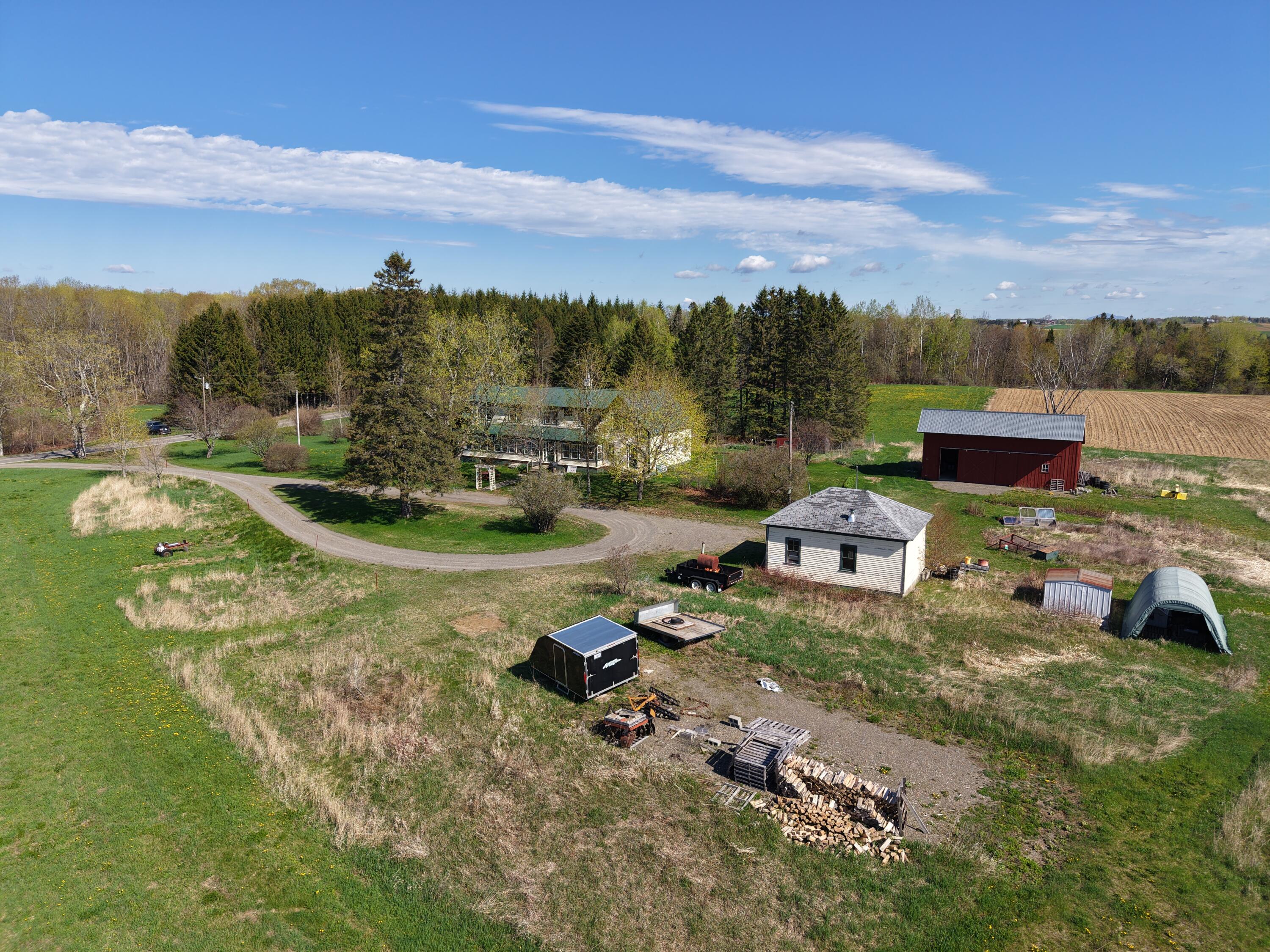 main property photo 31