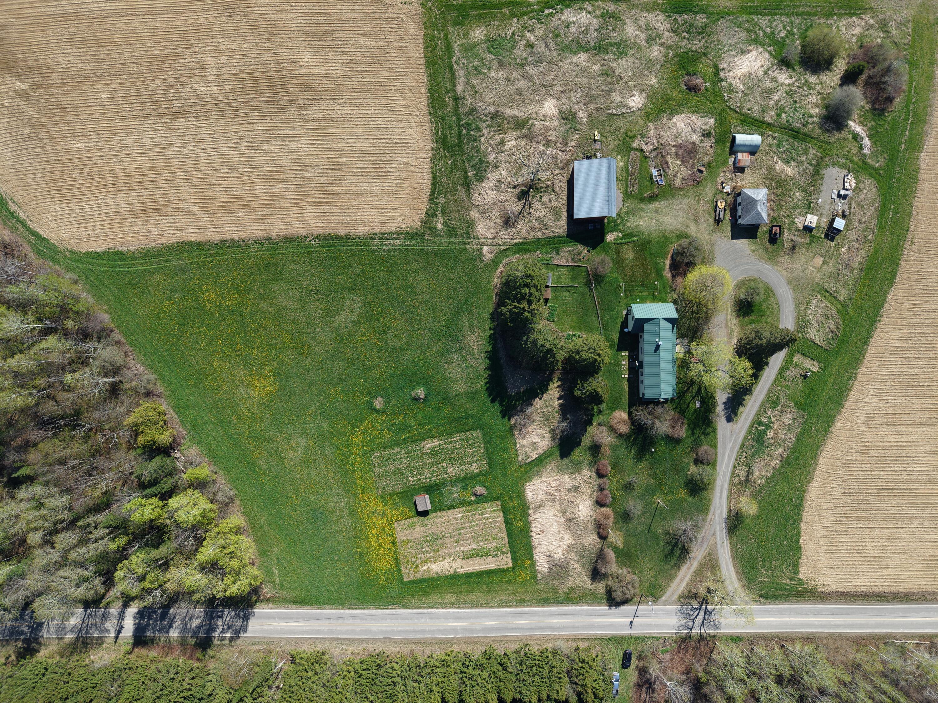 main property photo 47