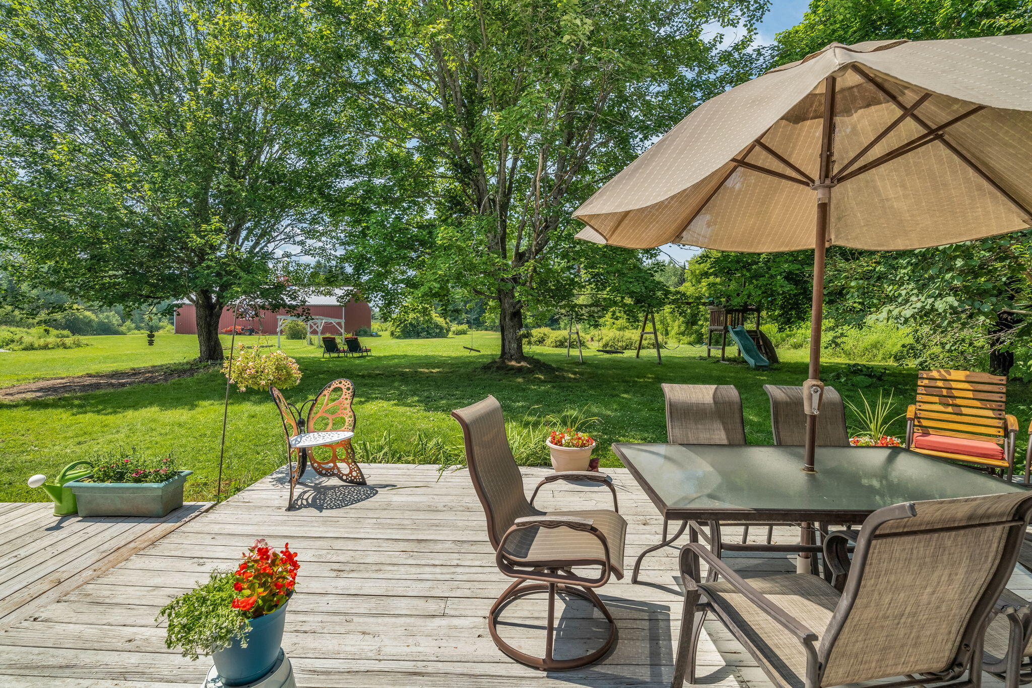 main property photo 47