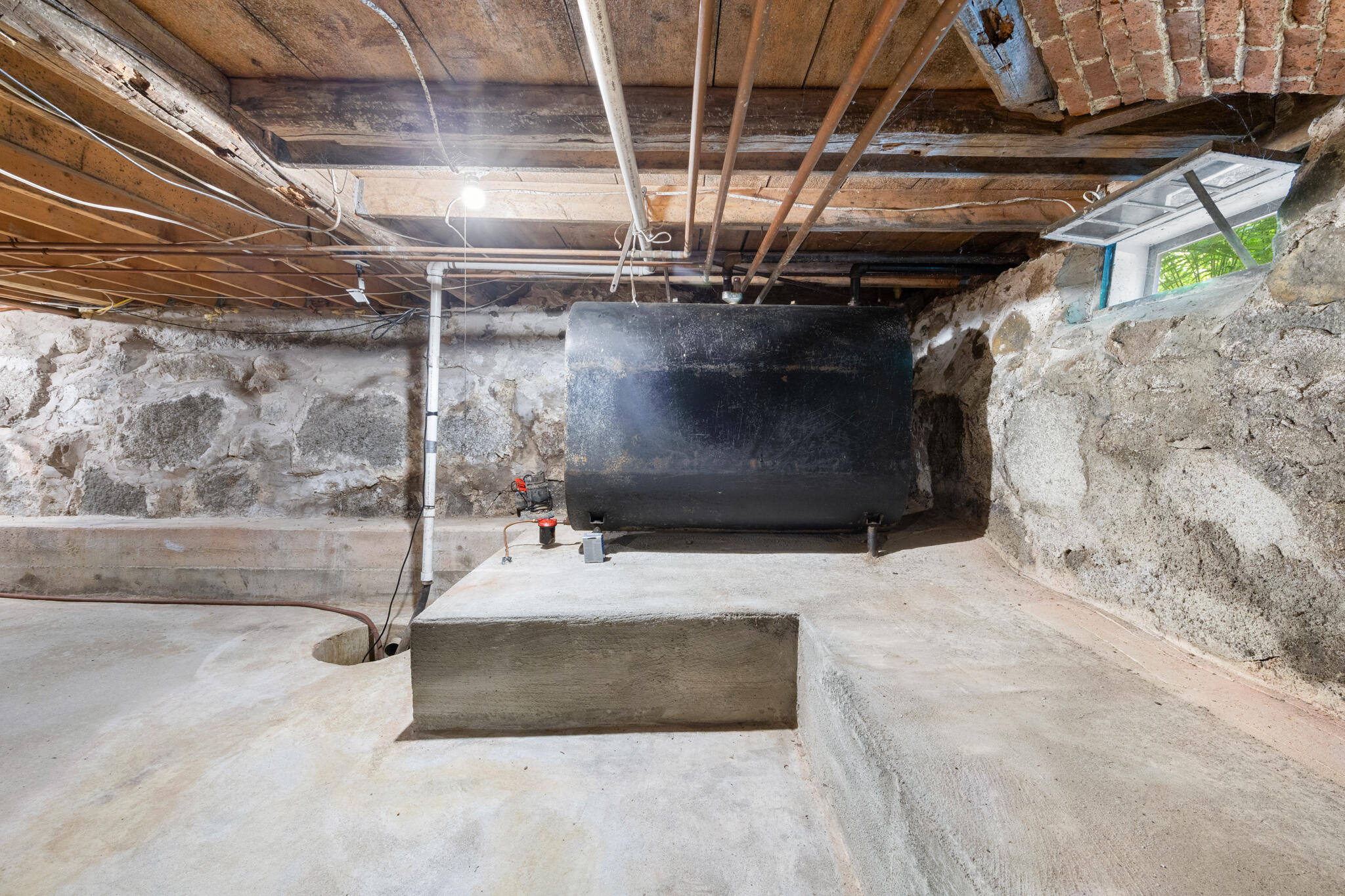 main property photo 77