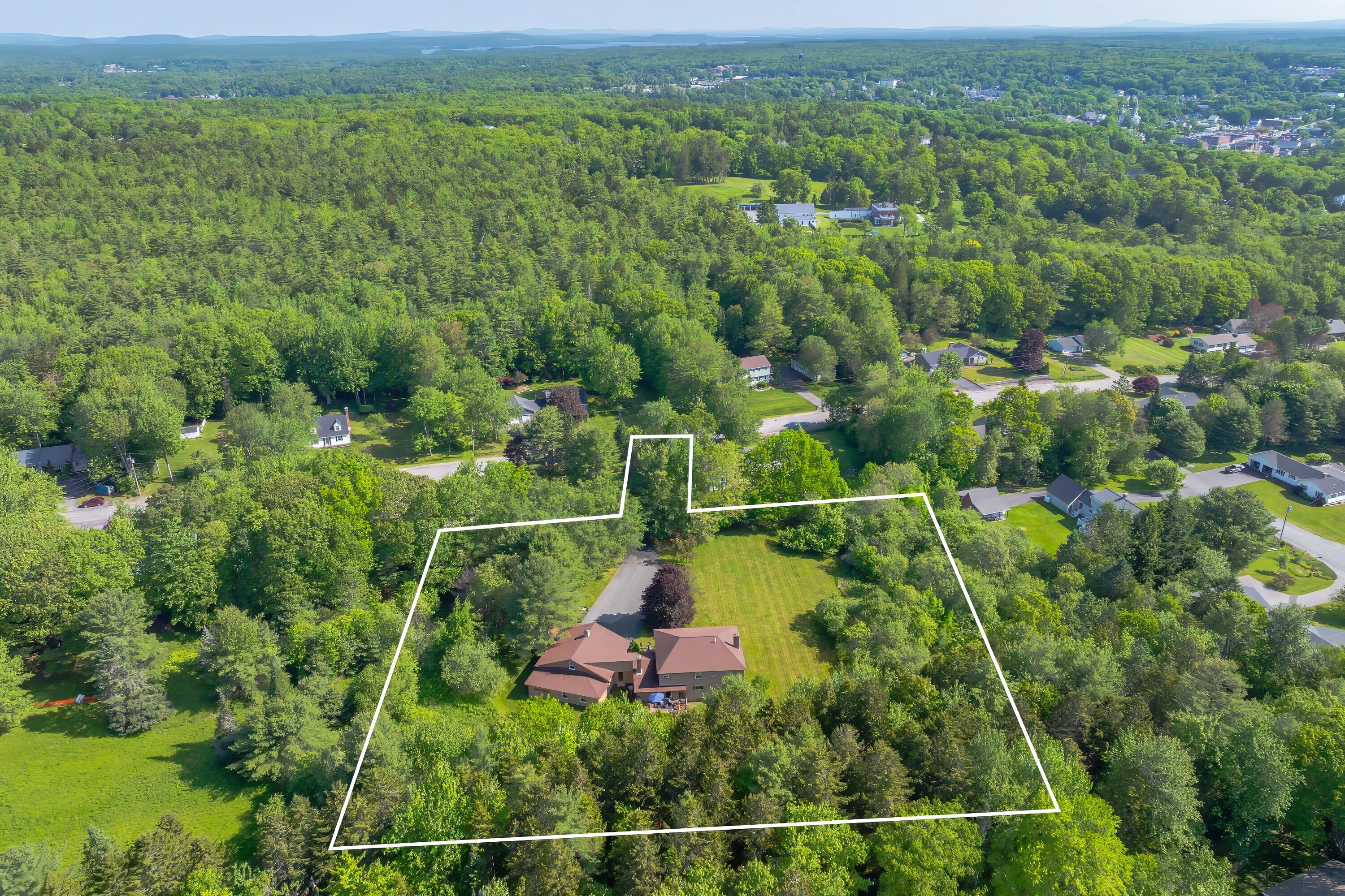 main property photo 17