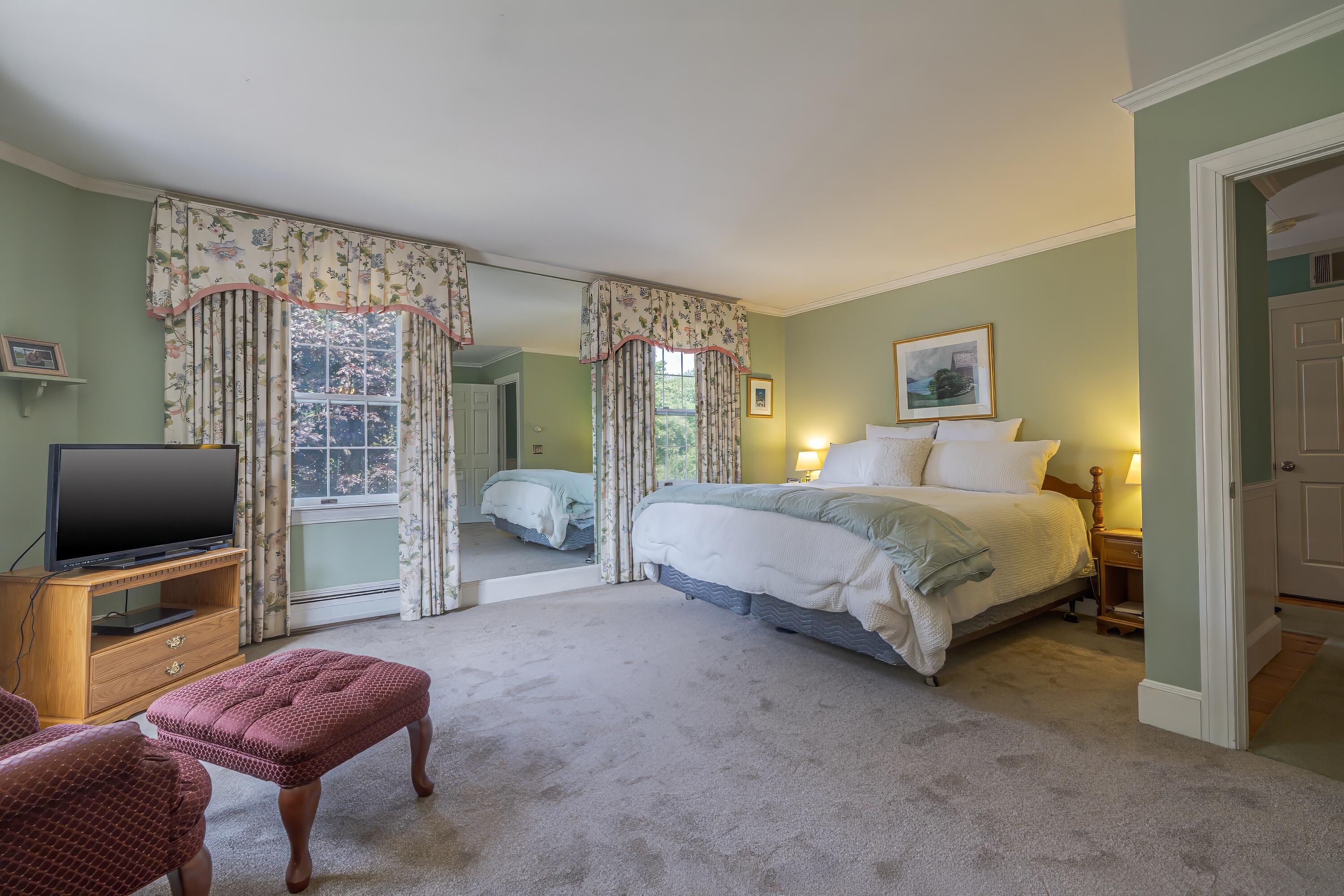 main property photo 66