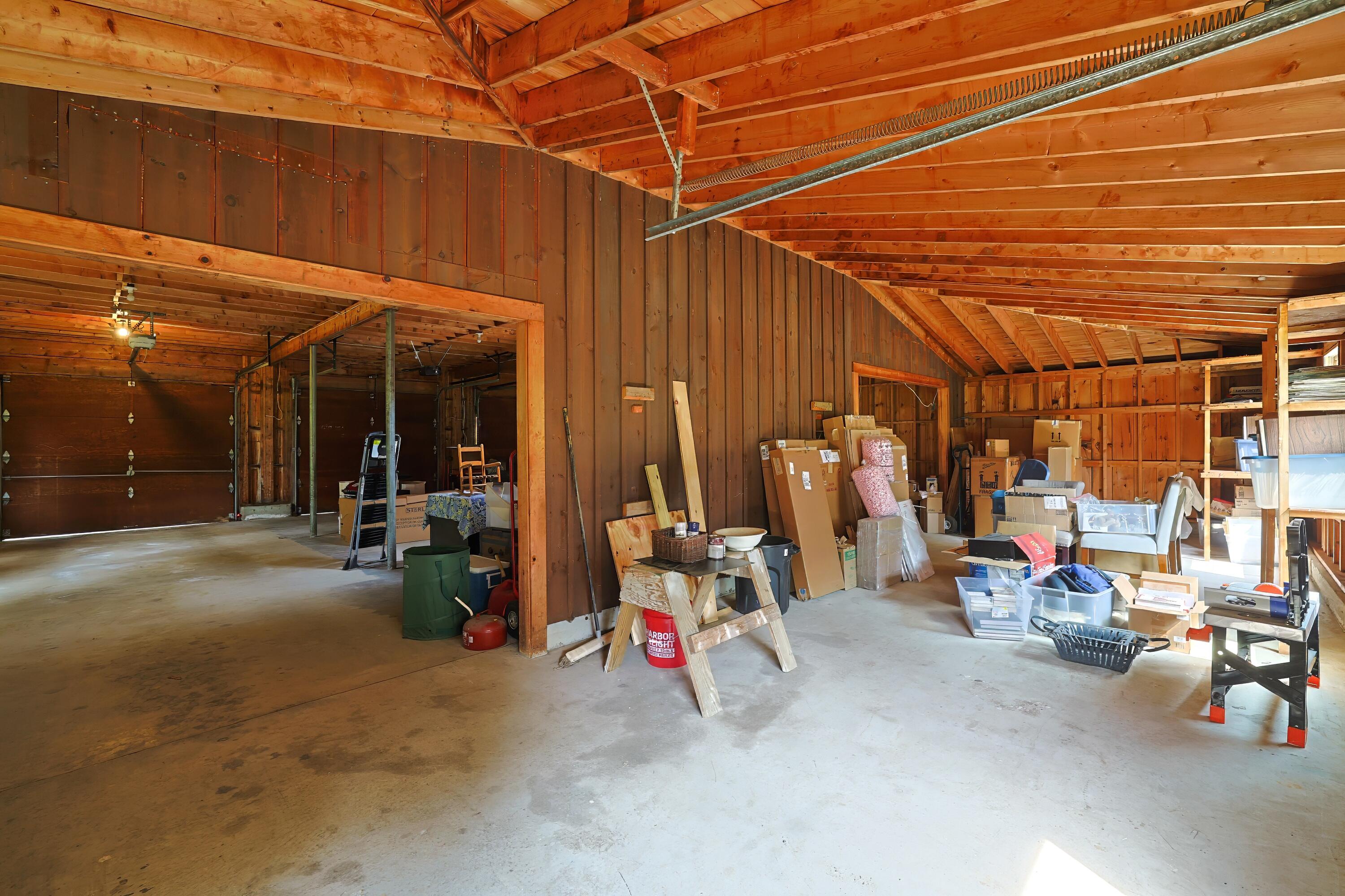 main property photo 90