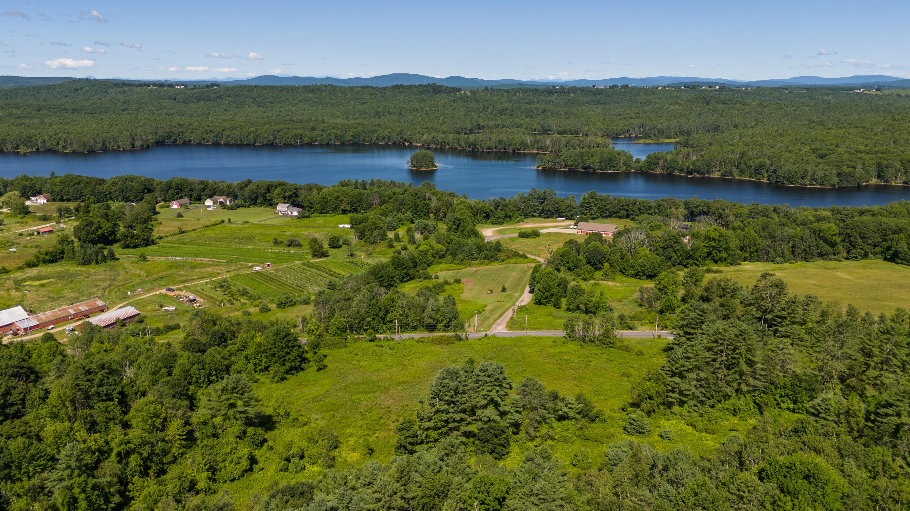 property viewer photo 18