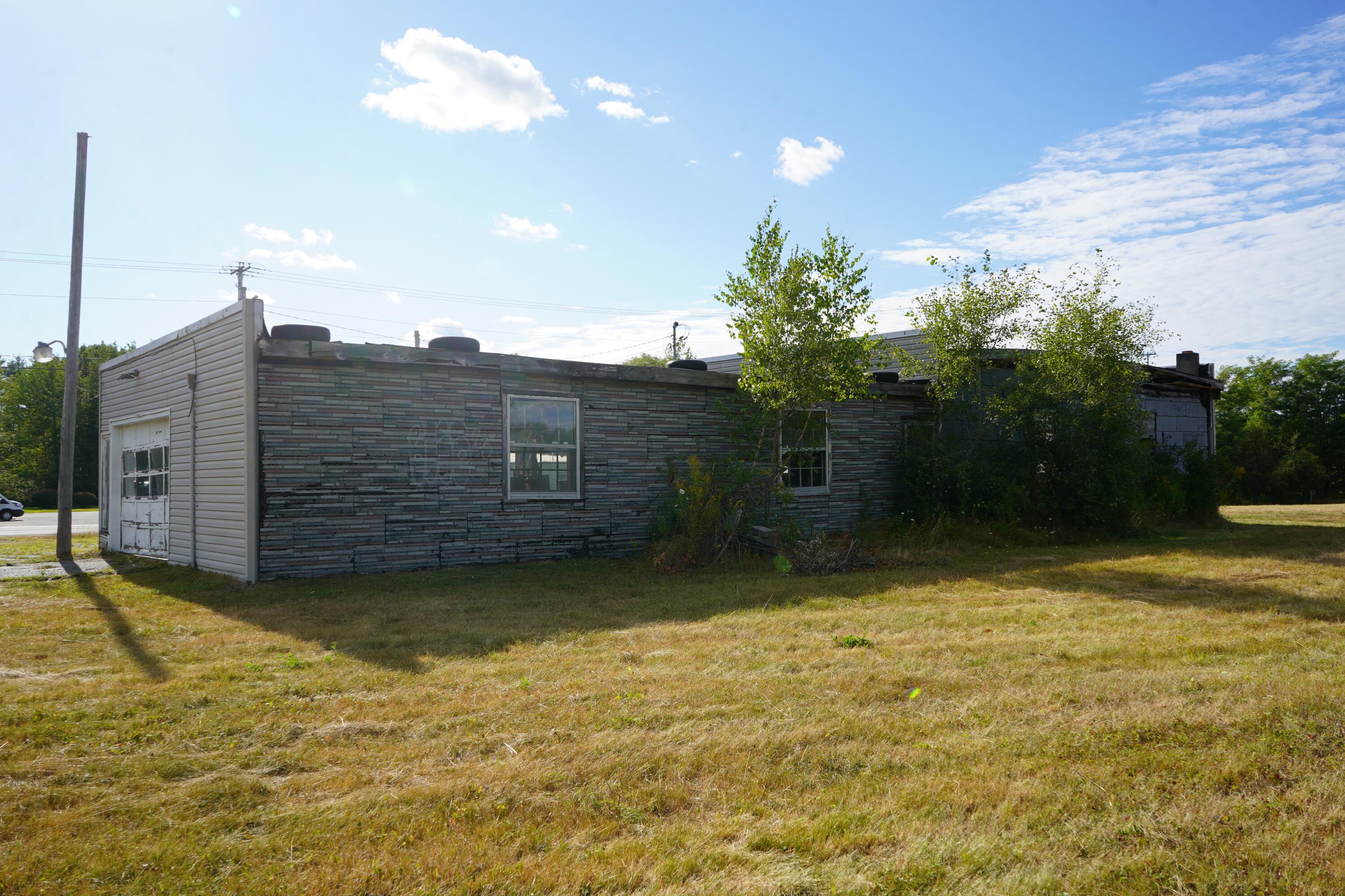 main property photo 13