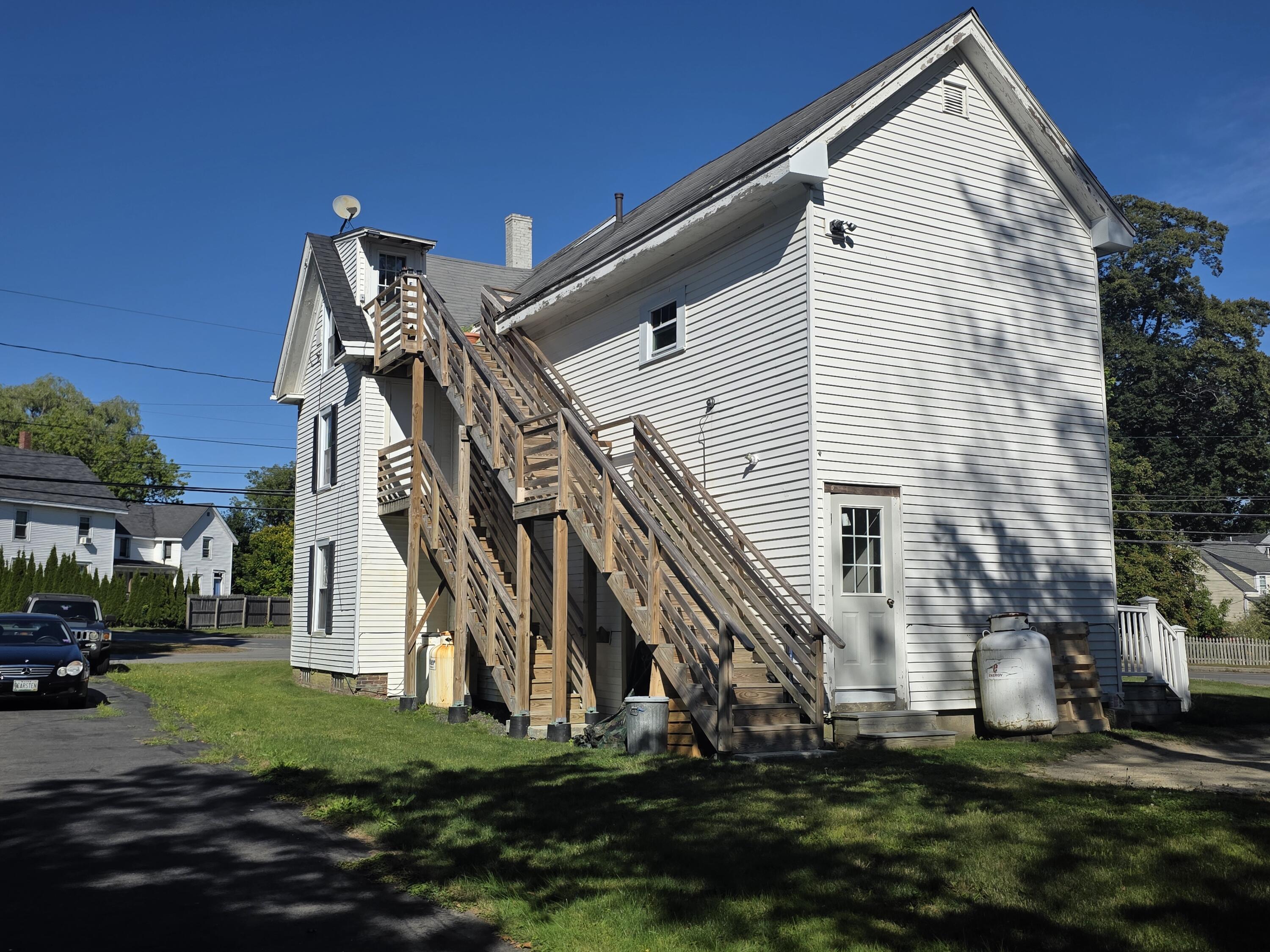 main property photo 5