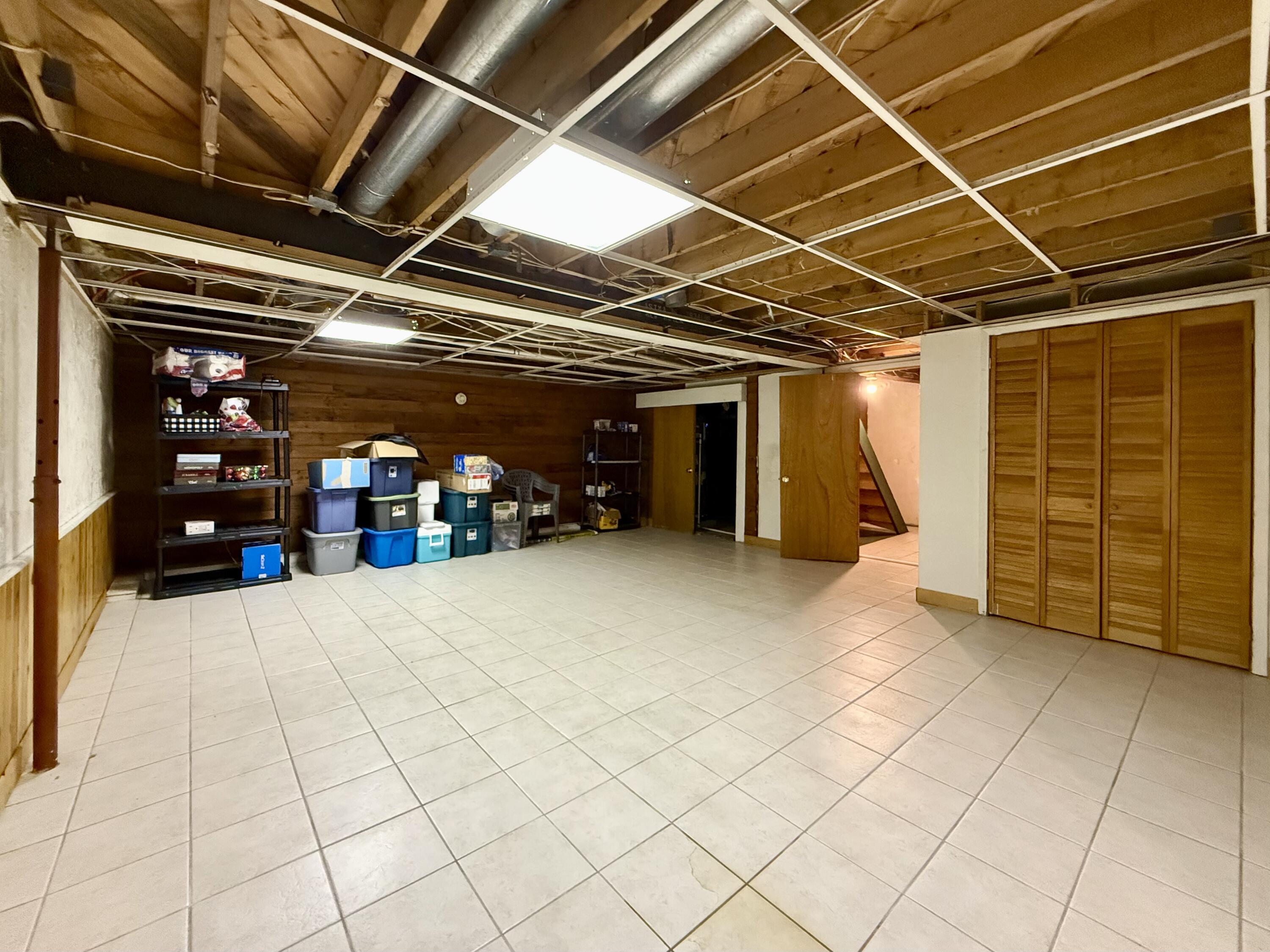 main property photo 58