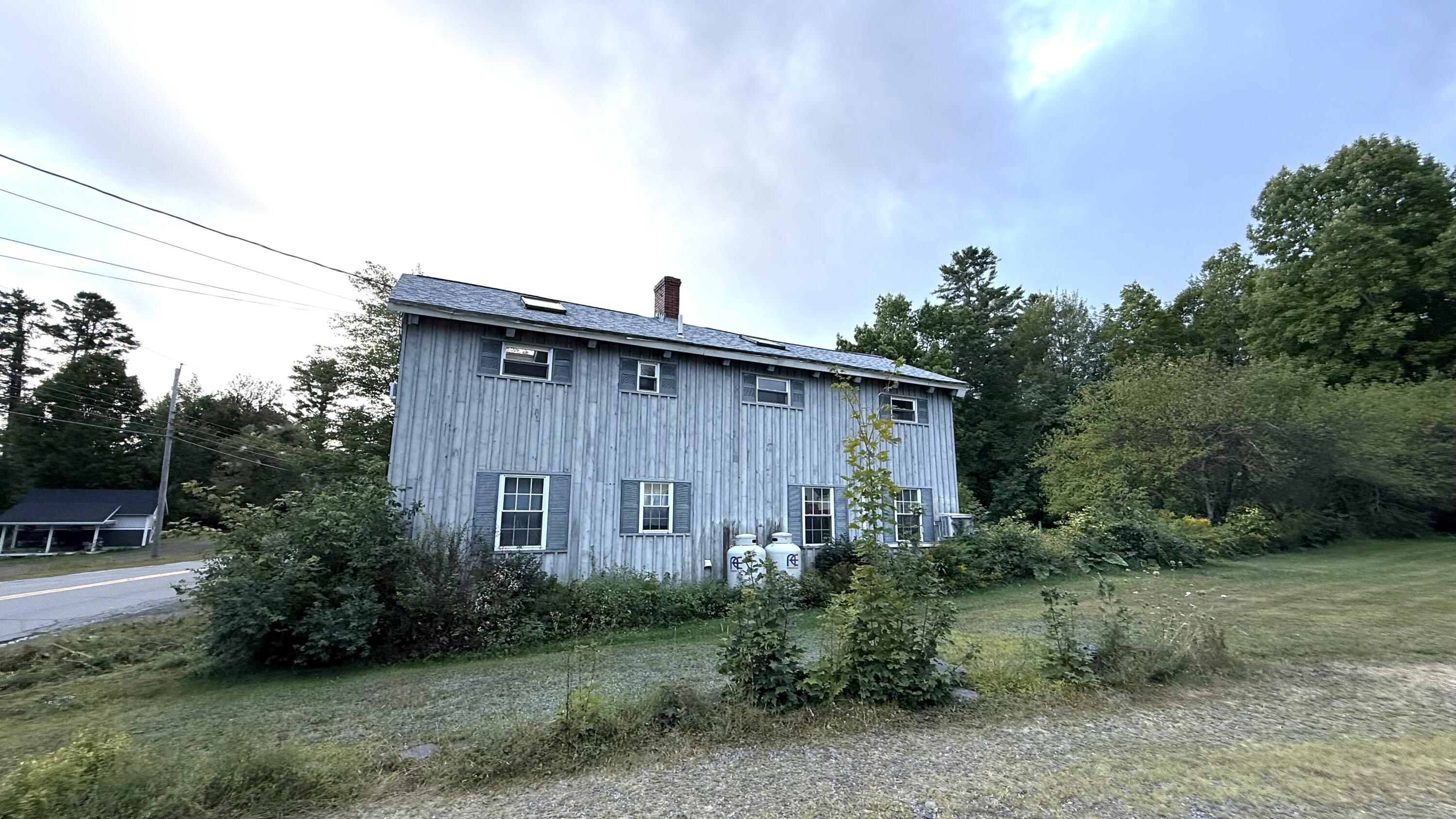 main property photo 3