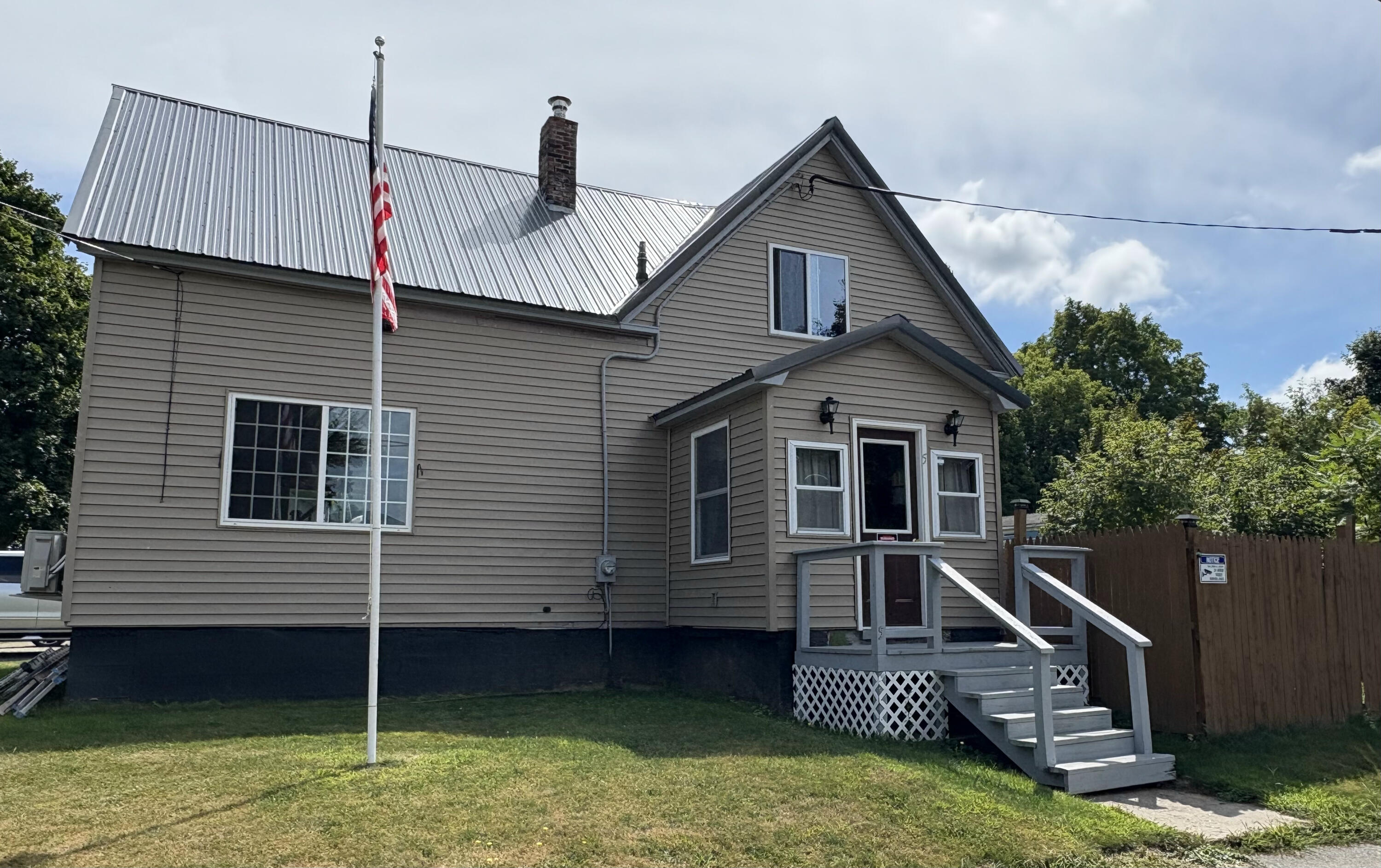 property viewer photo 1