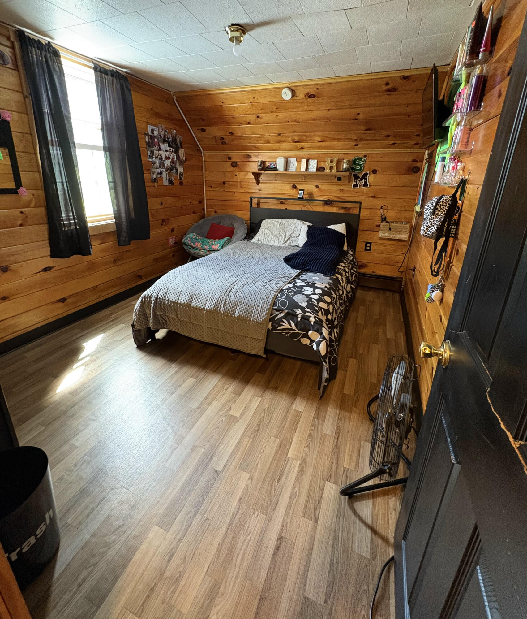 property viewer photo 16