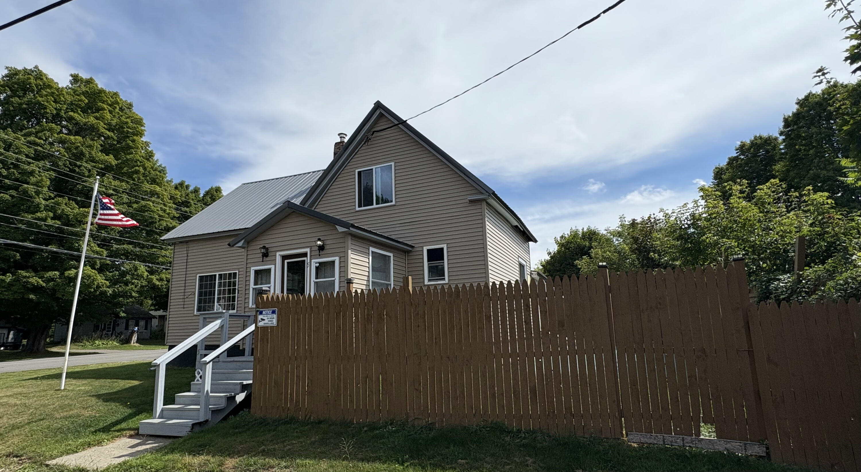 property viewer photo 2
