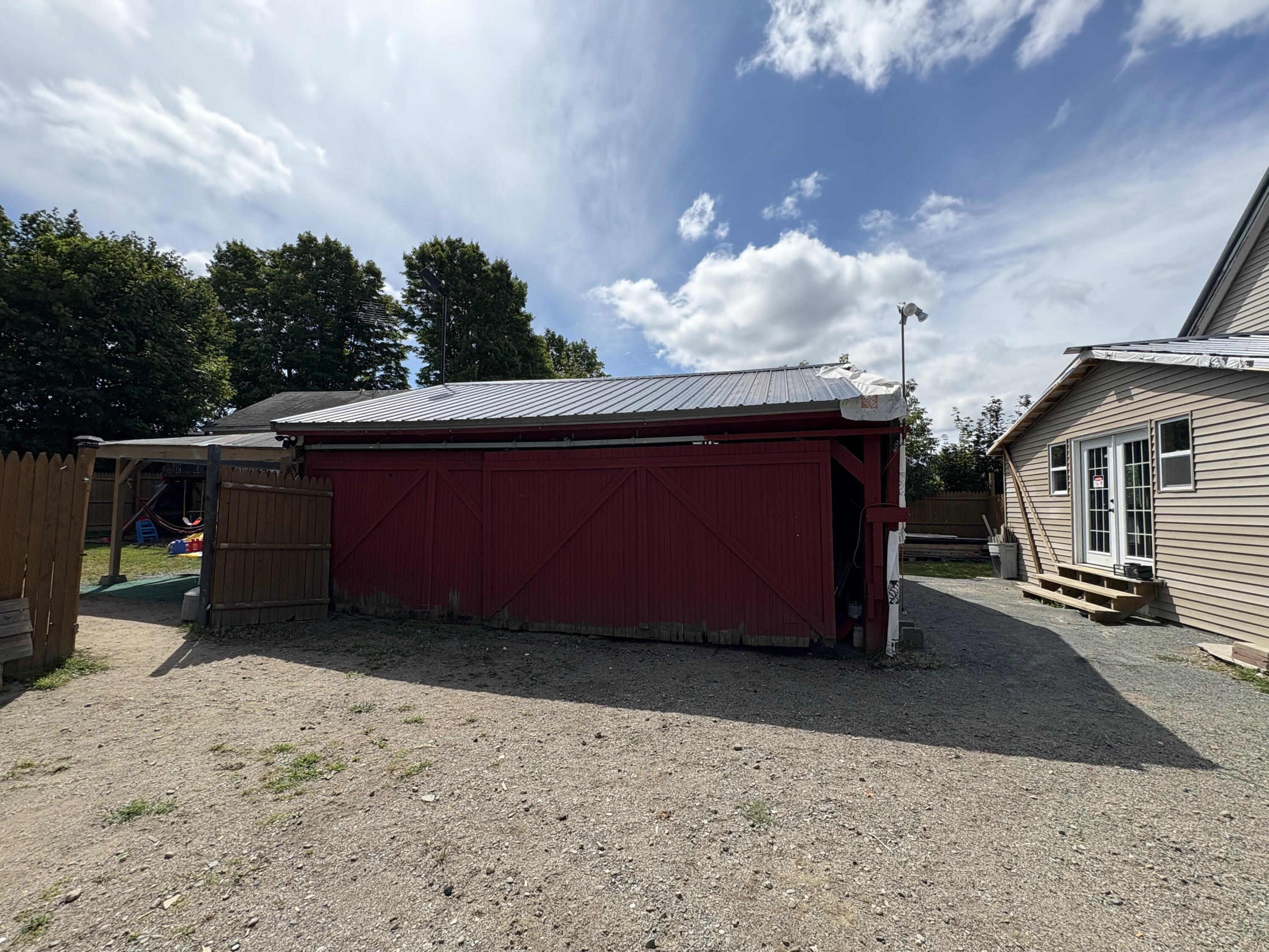 property viewer photo 22